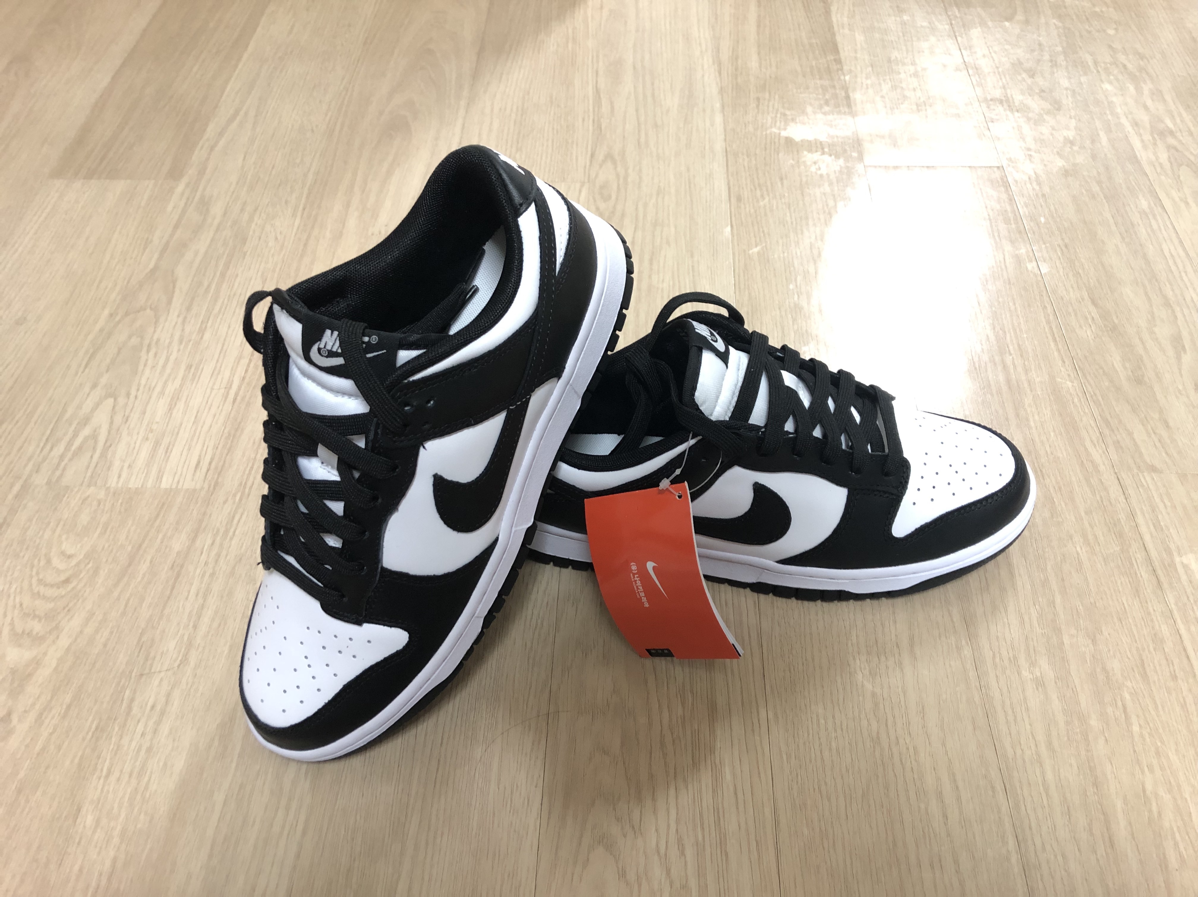 Nike Dunk Low Retro Black, (W) Nike Dunk Low Black 착용 스타일 - 2
