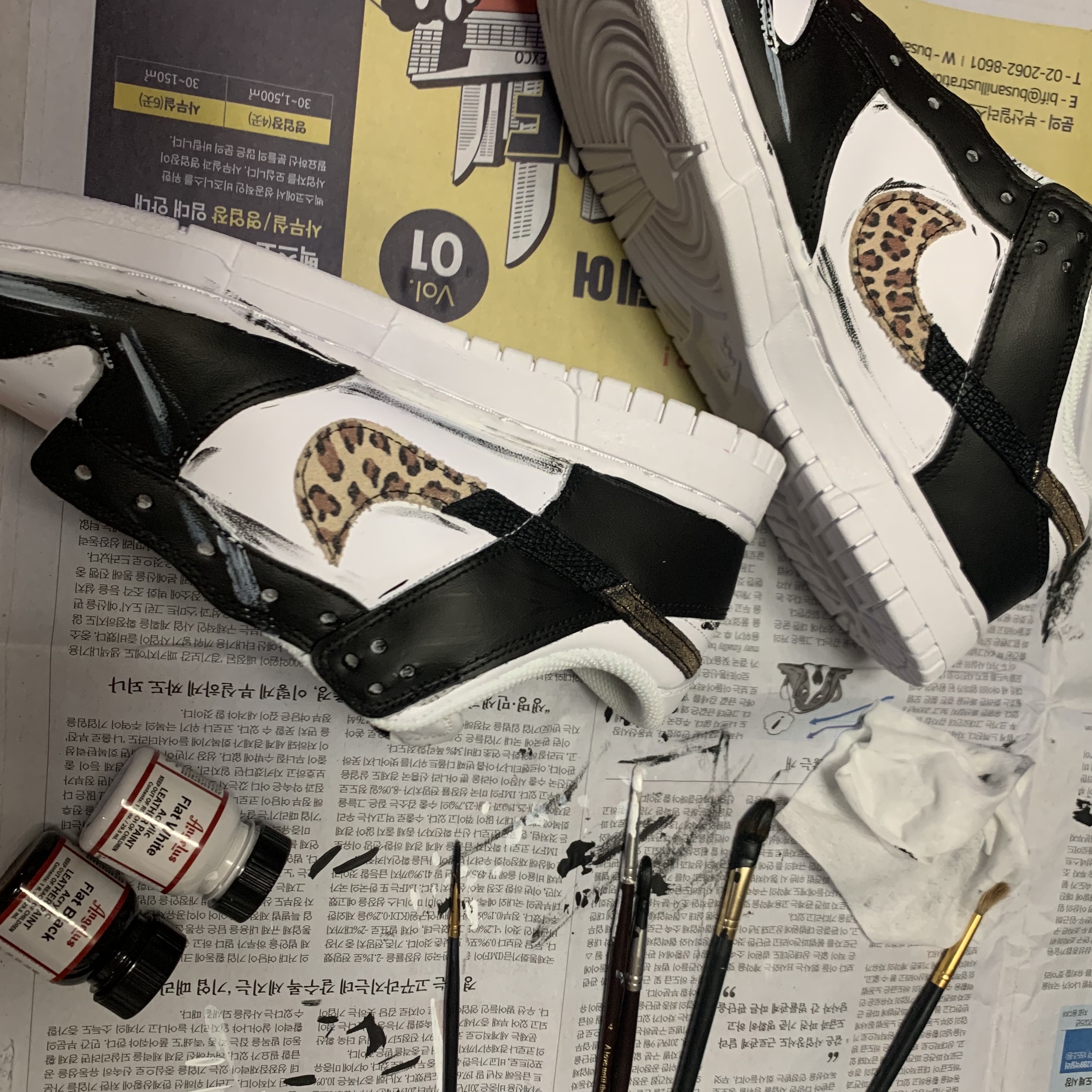 Nike Dunk Low Retro Black, (W) Nike Dunk Low SE Primal White 착용 스타일 - 2