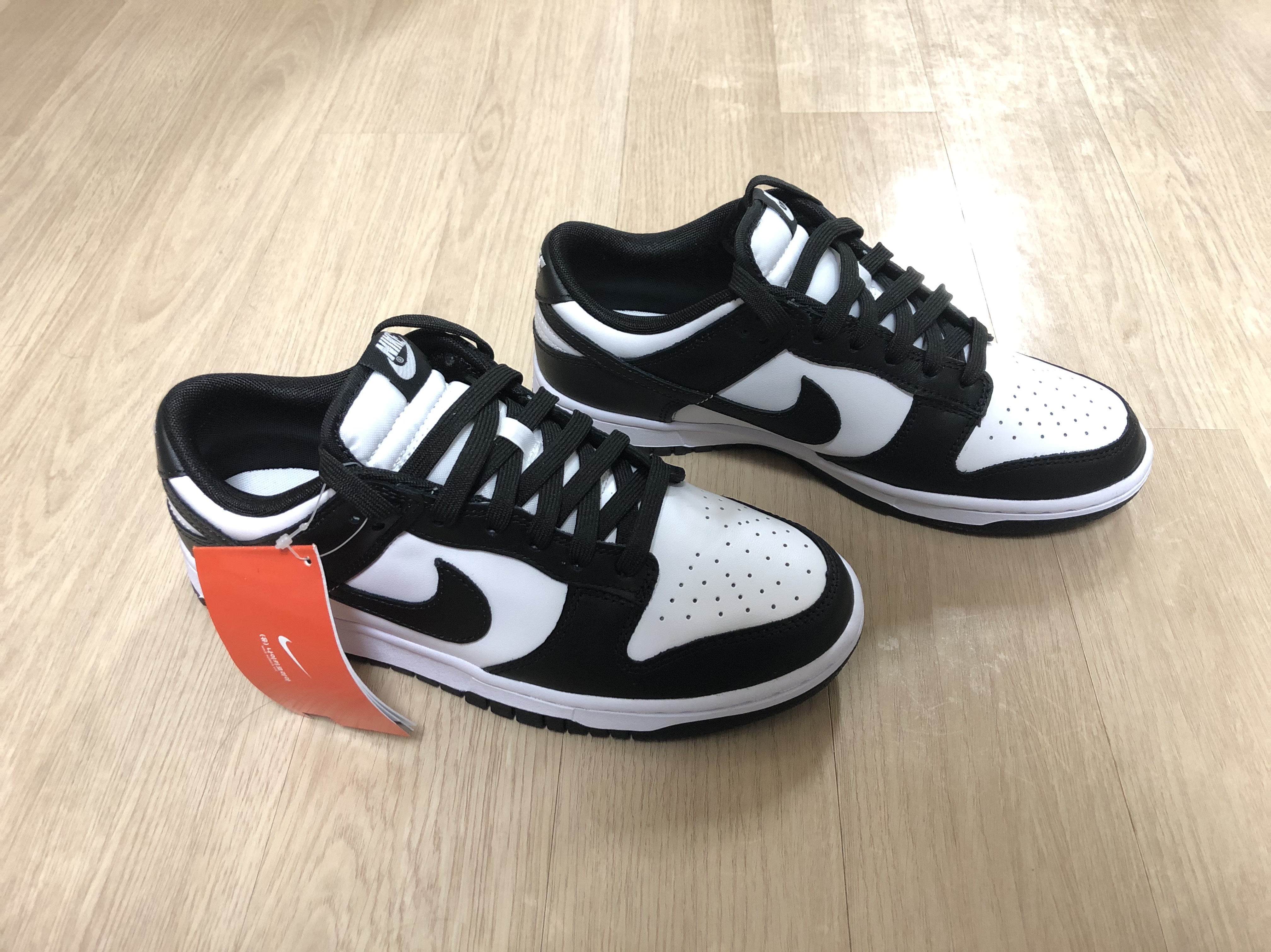 Nike Dunk Low Retro Black, (W) Nike Dunk Low Black 착용 스타일 - 1