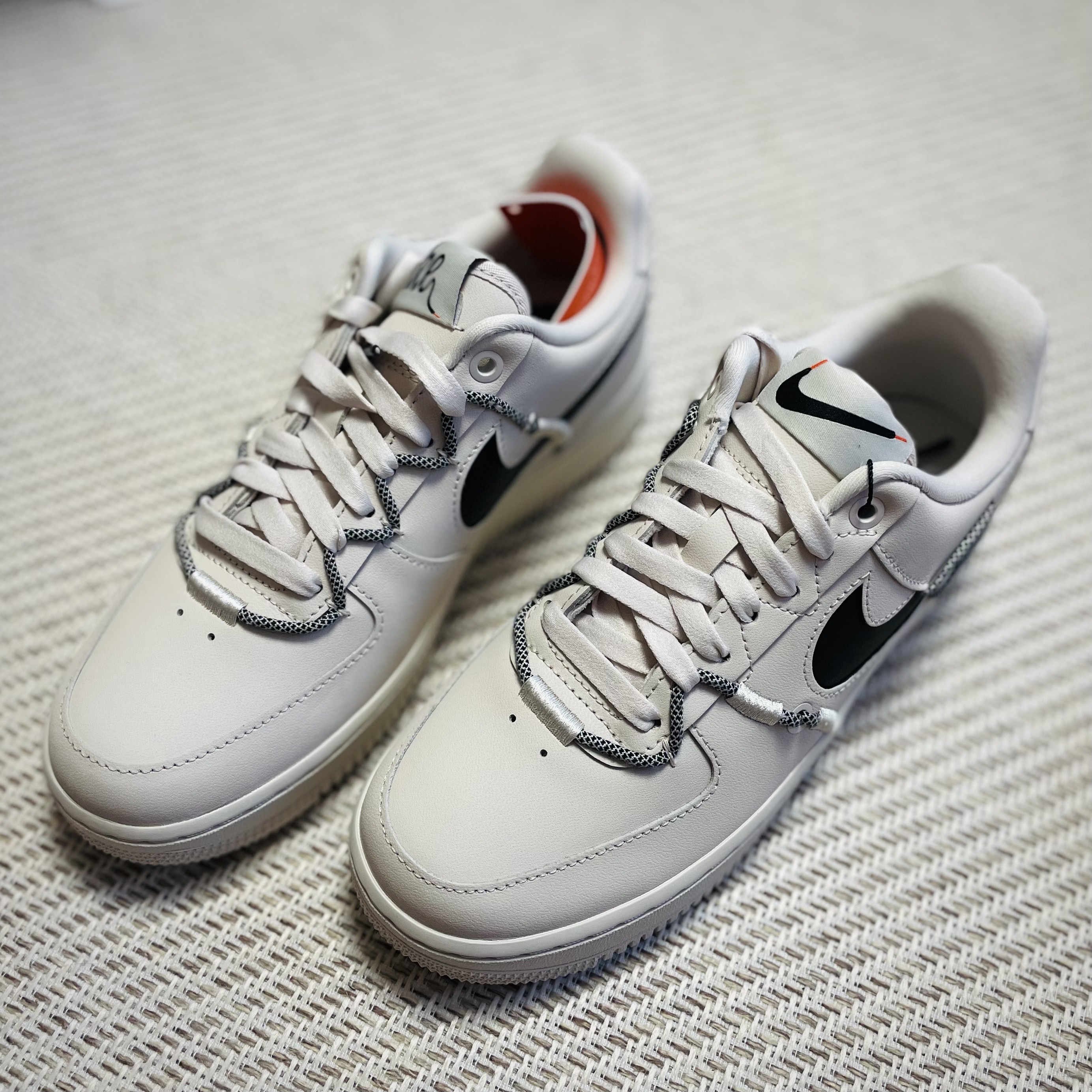 (W) Nike Air Force 1 '07 LX Light Orewood Brown 착용 스타일 - 3