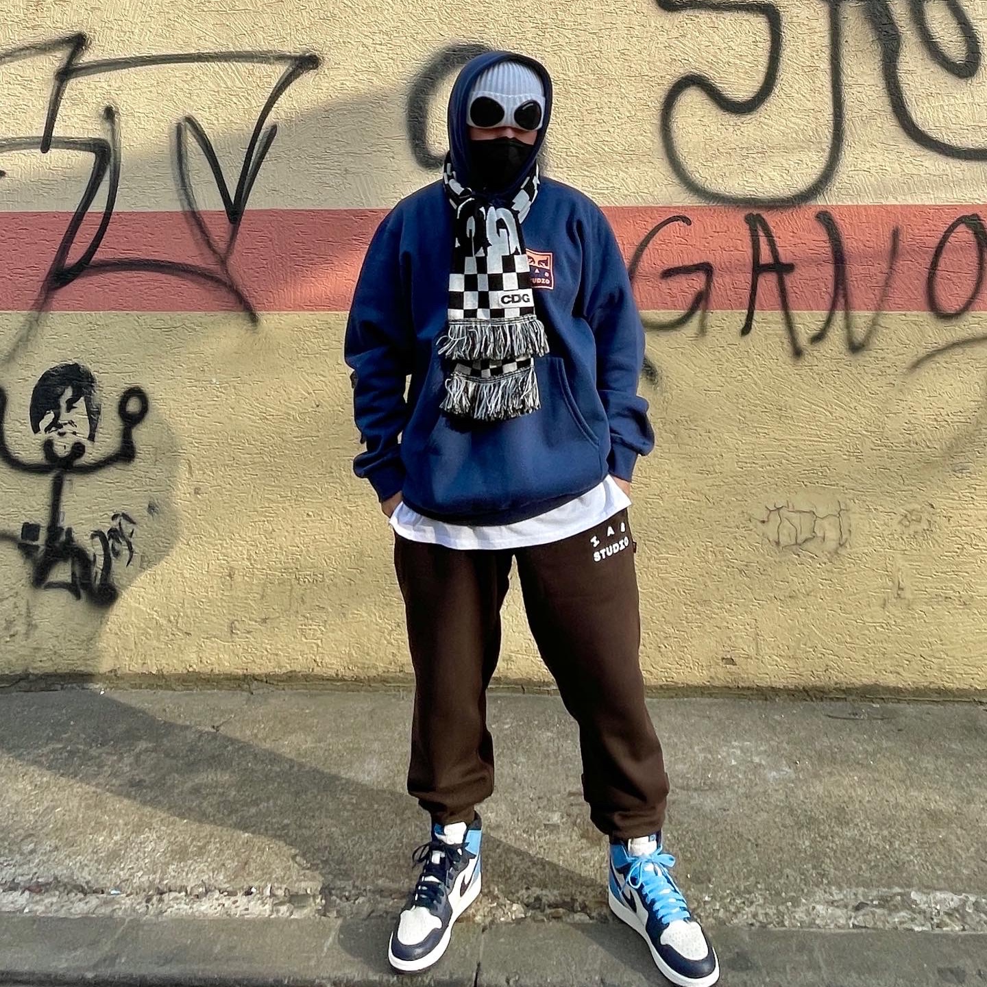 C.P. Company Extra Fine Merino Wool Goggle Beanie Sandshell - 21FW, IAB Studio x Obey Eyes Icon Hoodie Oceana 착용 스타일