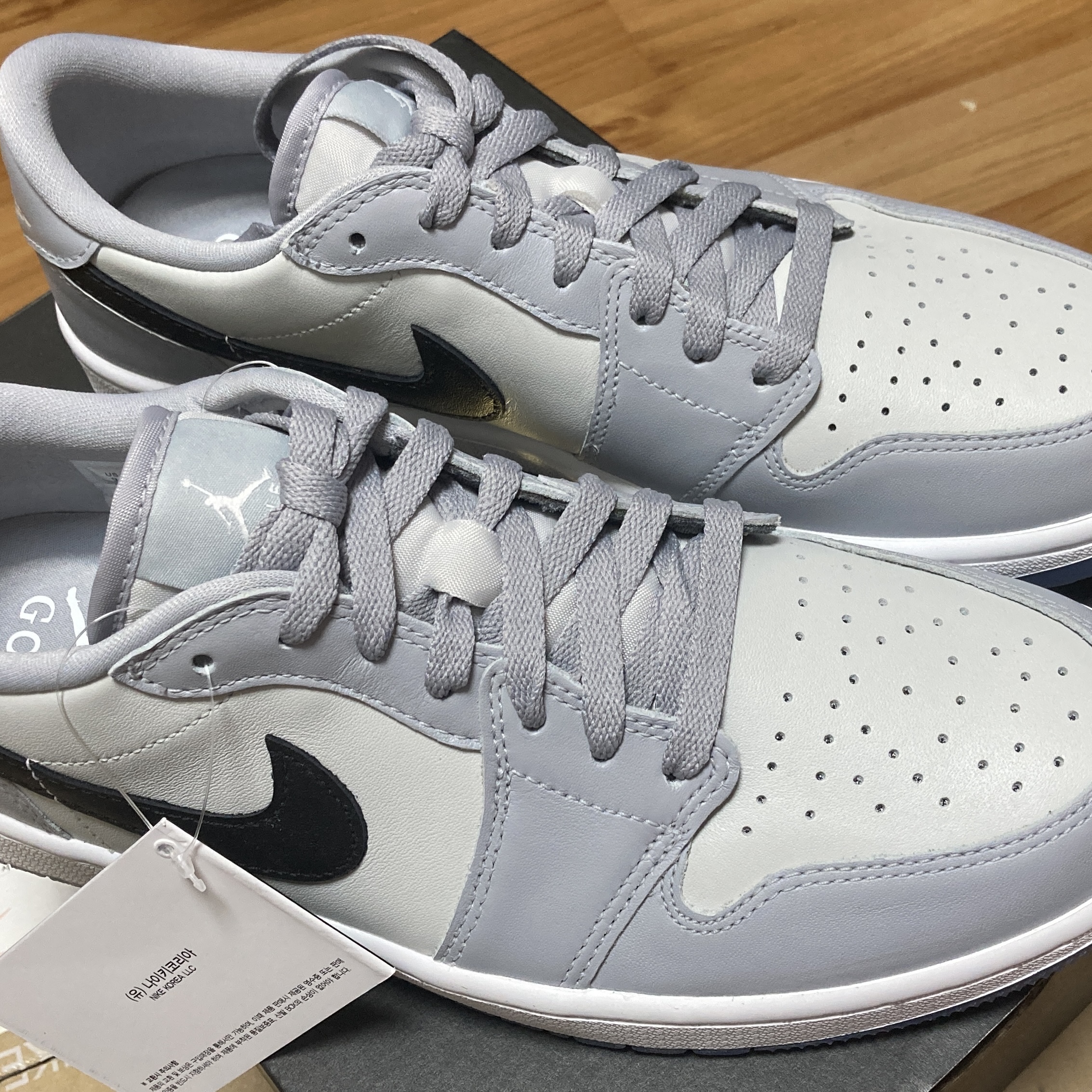Jordan 1 Low Golf Wolf Grey 착용 스타일