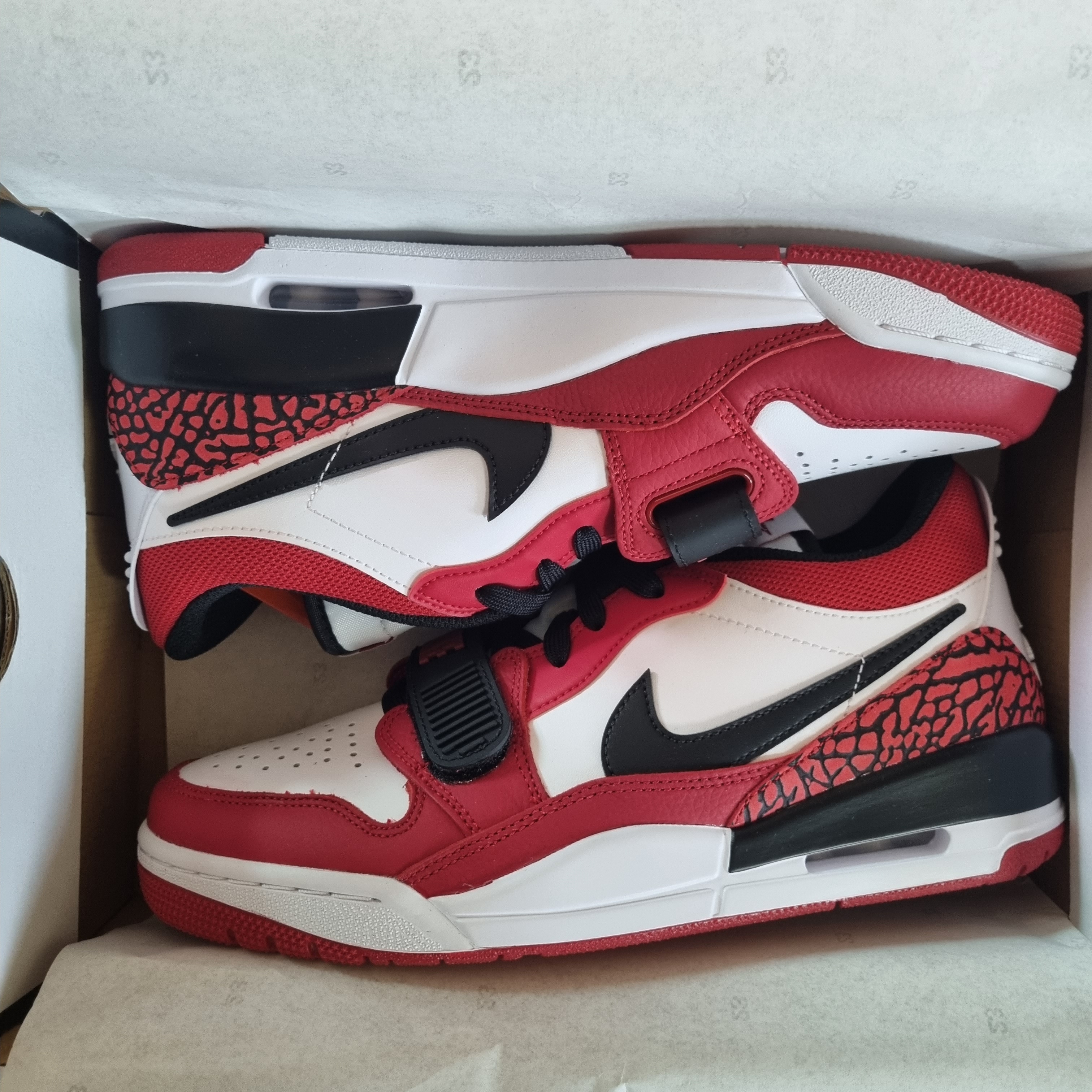 Jordan Legacy 312 Low Chicago 2022 착용 스타일