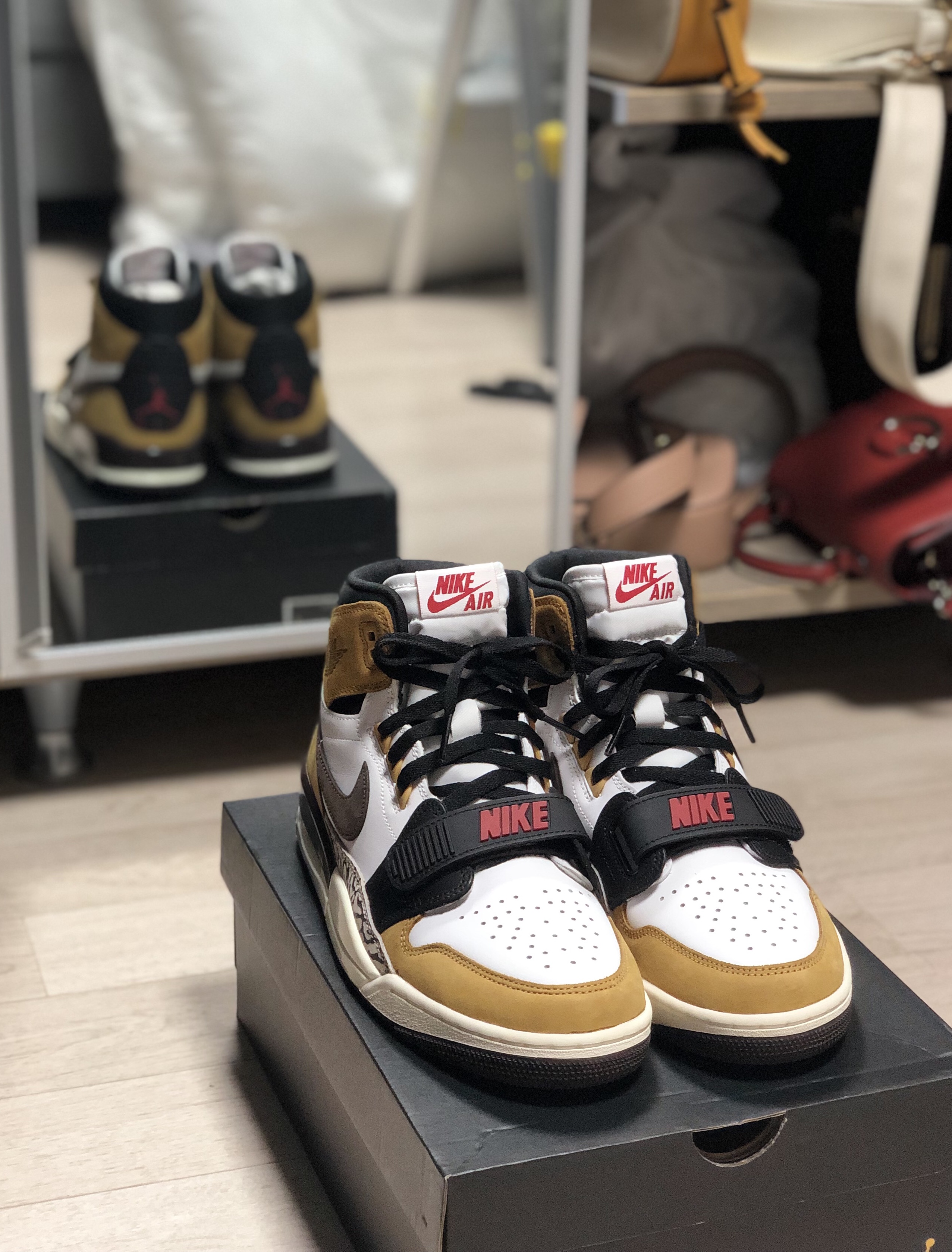 Jordan Legacy 312 Rookie of the Year 착용 스타일 - 3