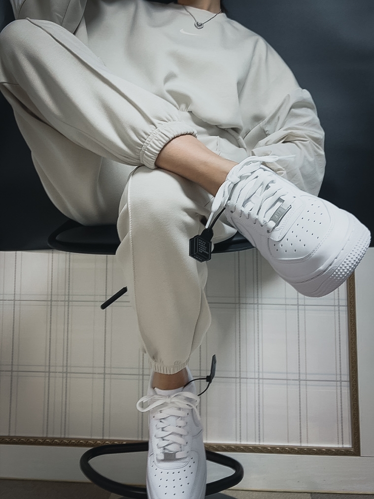 (W) Nike Air Force 1 '07 Low White 착용 스타일