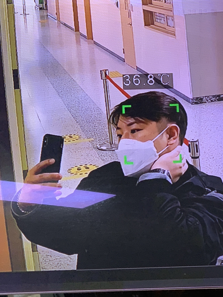 KREAM 프로필 이미지