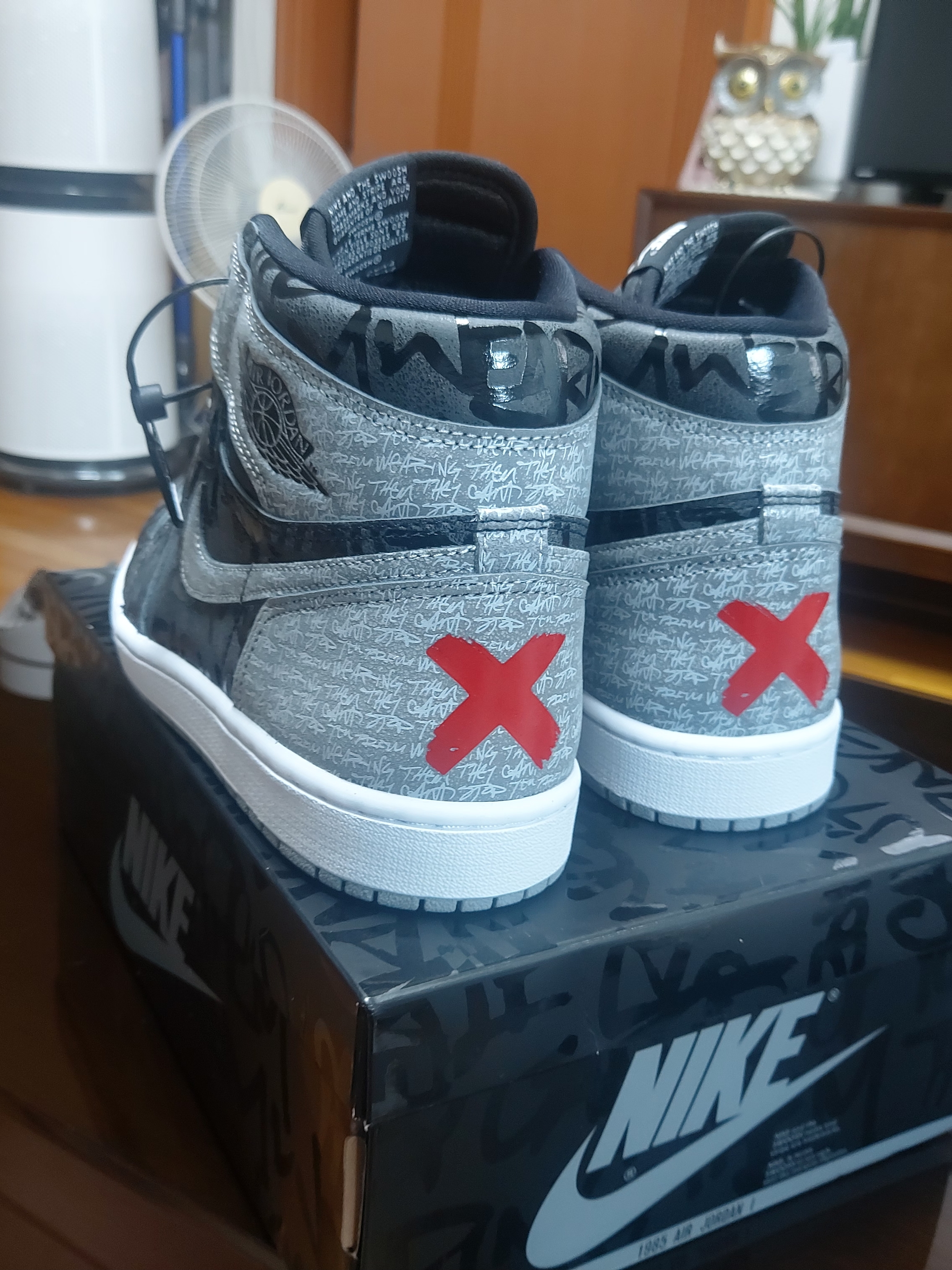 Jordan 1 Retro High OG Rebellionaire 착용 스타일