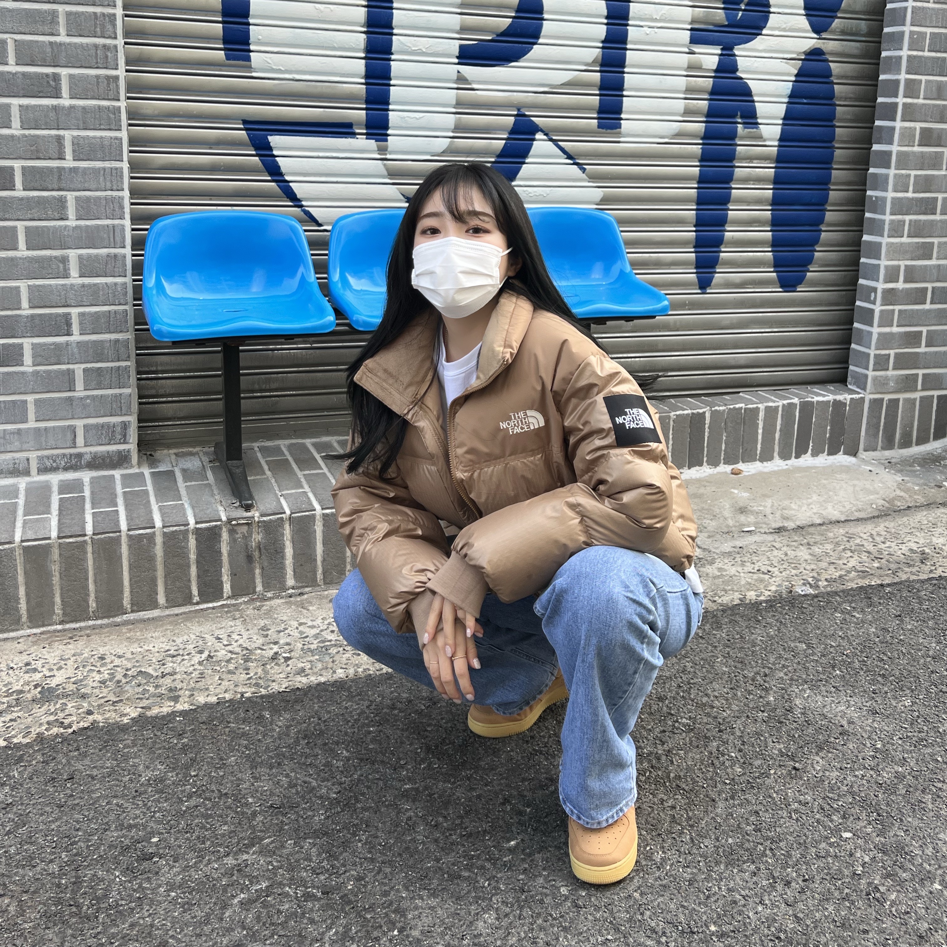 Nike Air Force 1 '07 WB Flax 착용 스타일 - 2