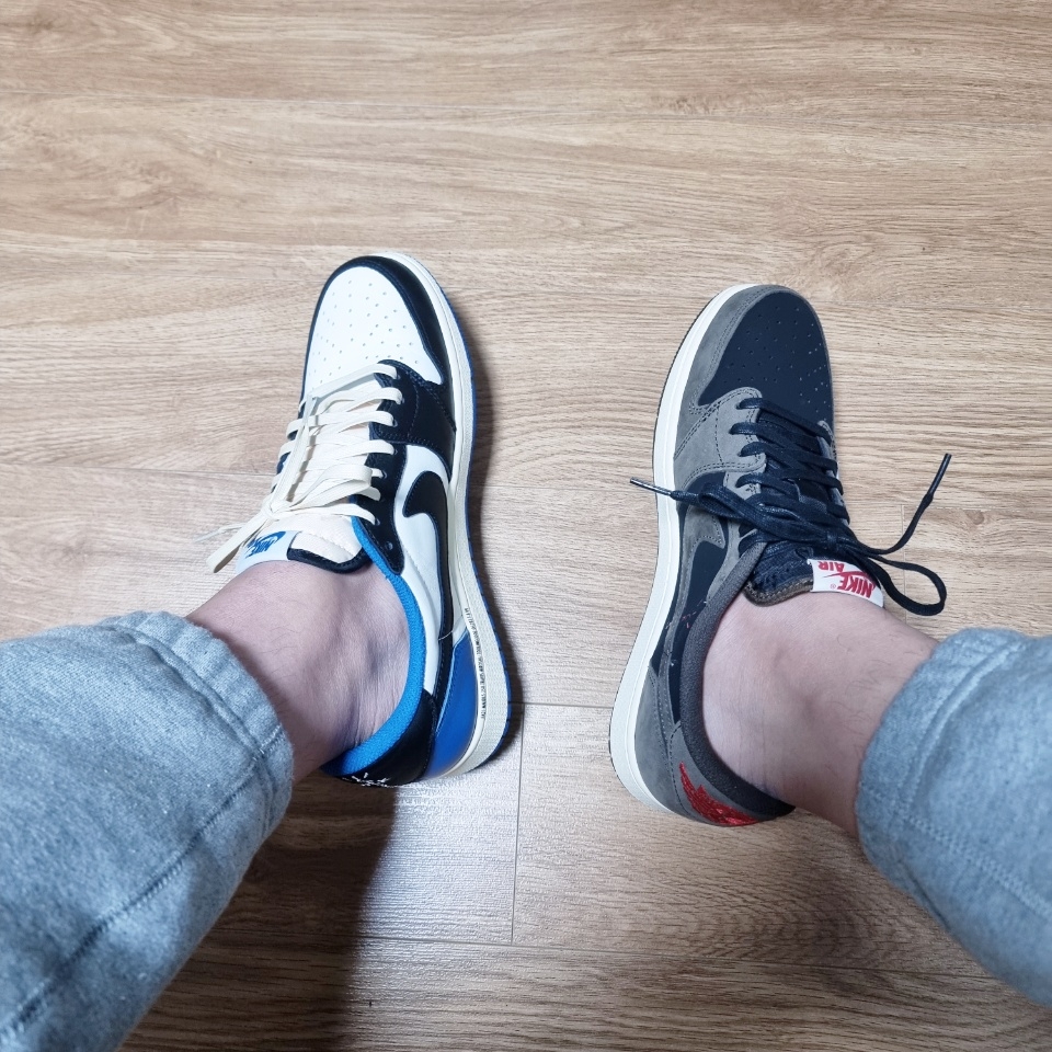 Nike x Sean Cliver SB Dunk Low Holiday Special, Nike Dunk Low Retro Championship Grey 착용 스타일 - 2