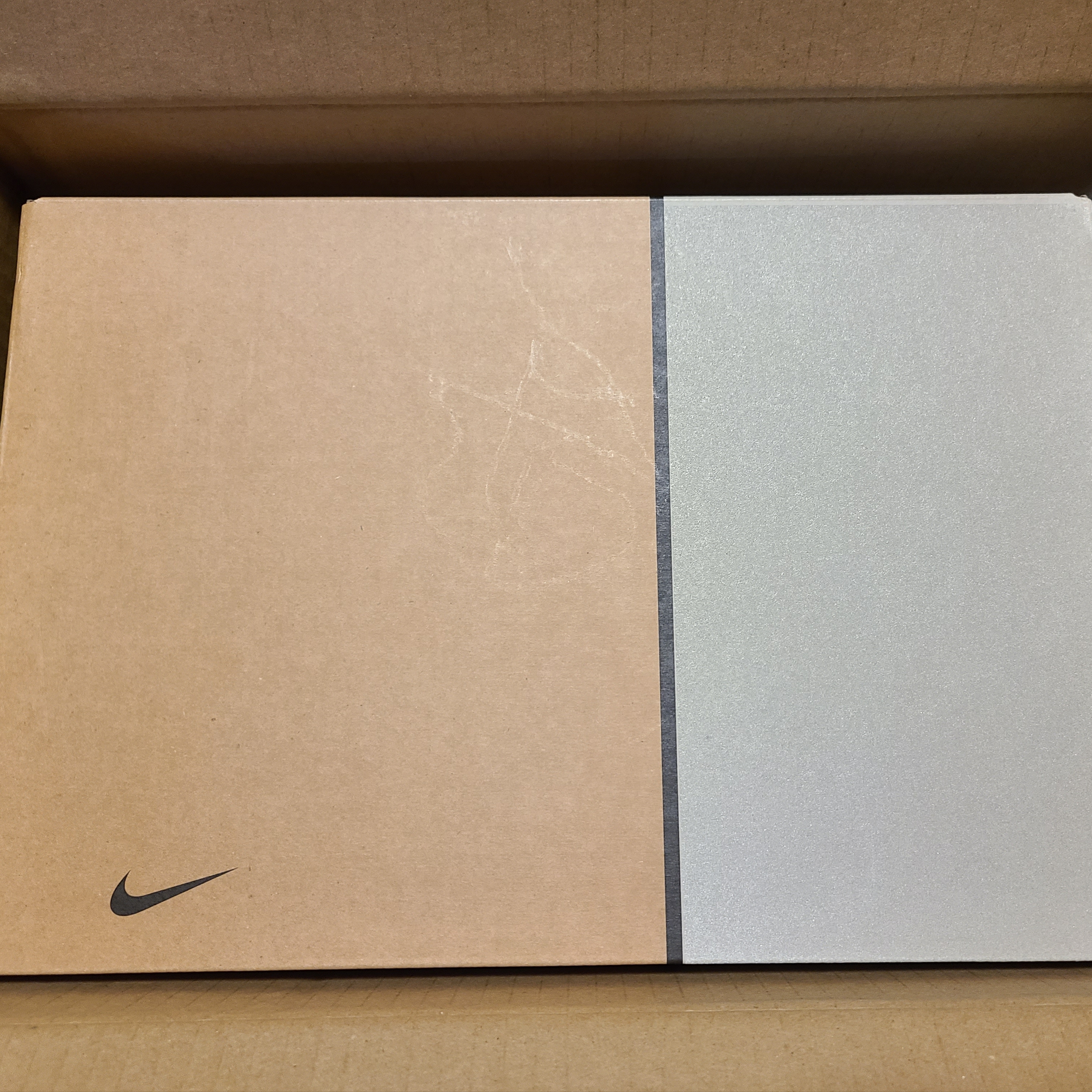 Nike x Drake Nocta Hot Step Air Terra Triple White 착용 스타일 - 4
