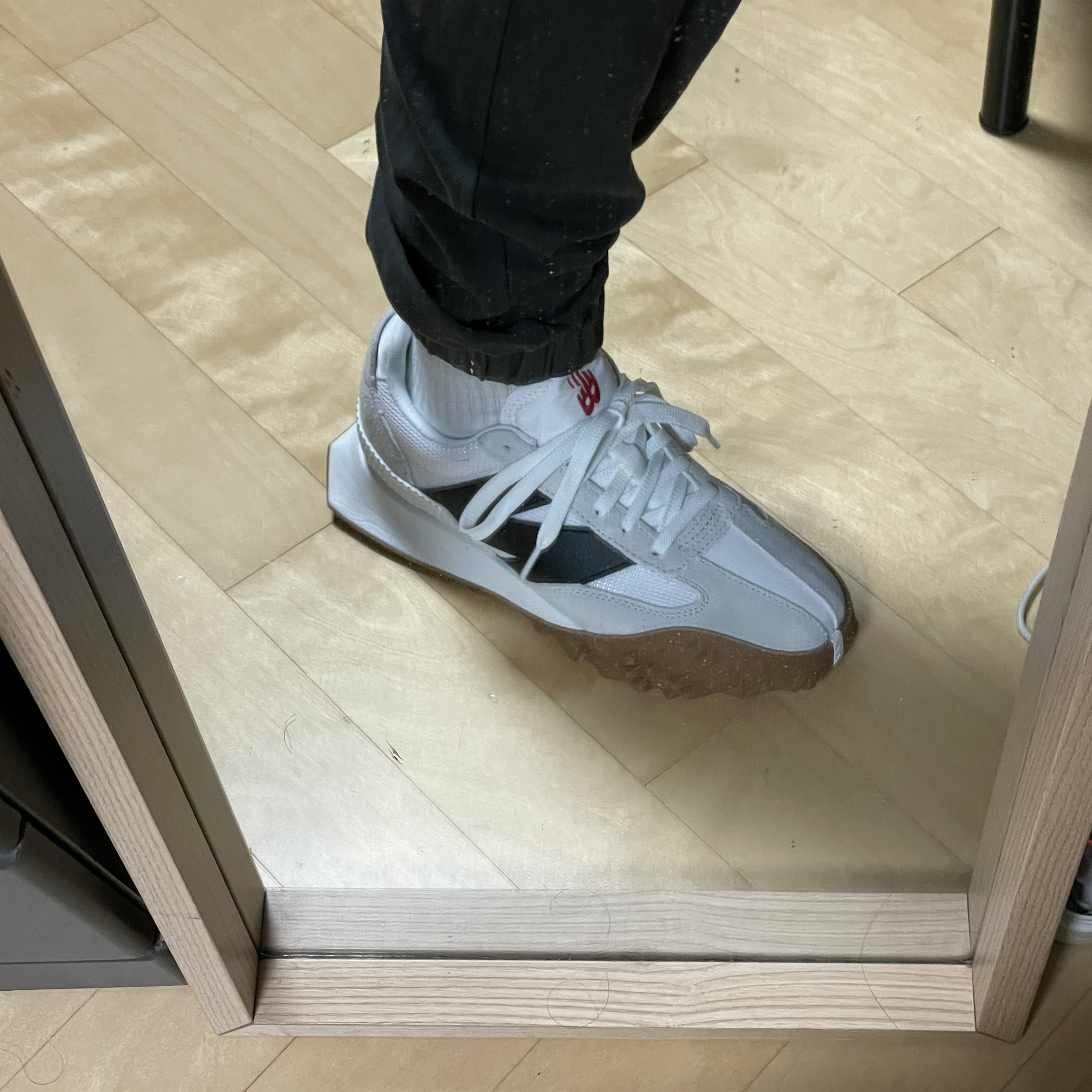 New Balance XC-72 White Black 착용 스타일 - 1