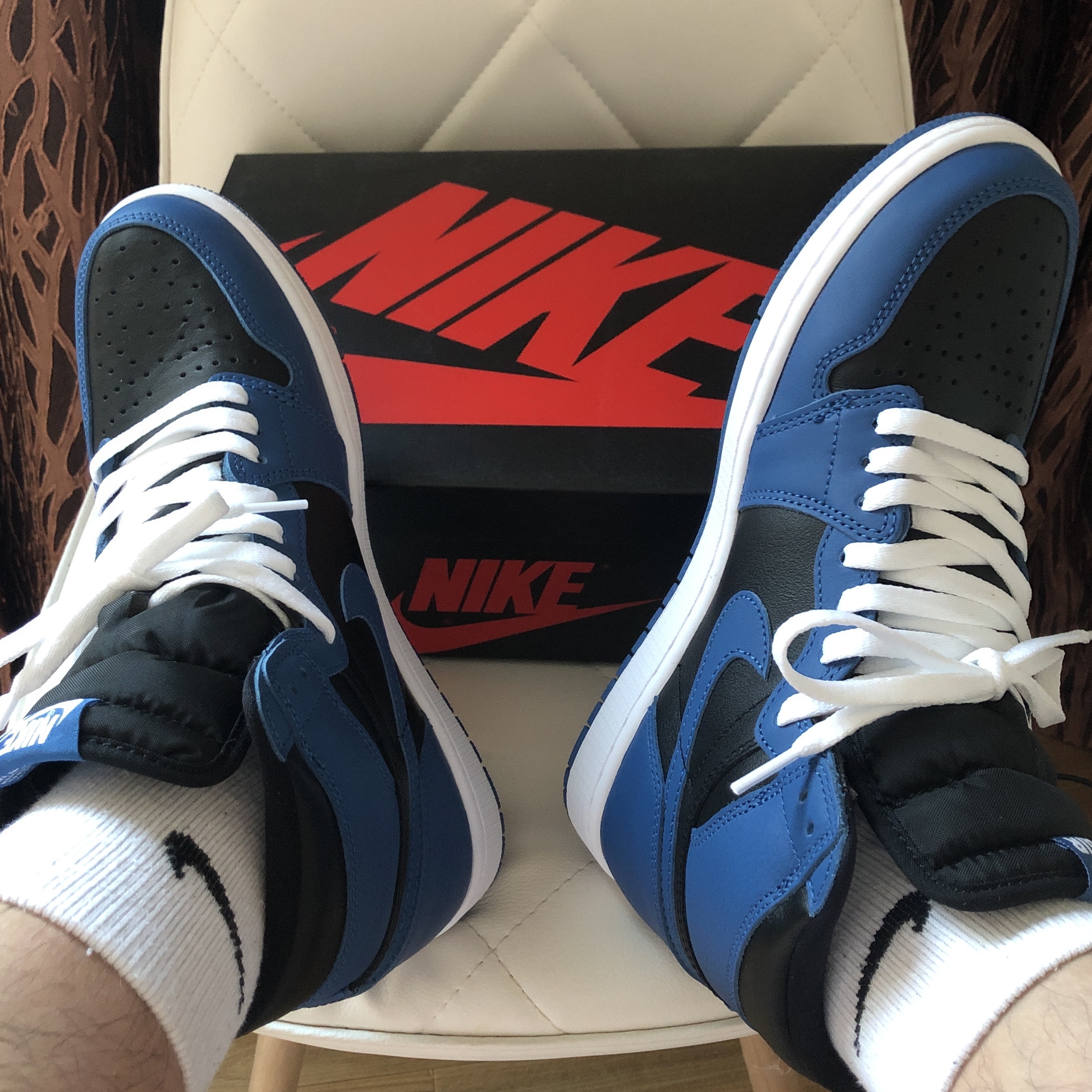 Jordan 1 Retro High OG Dark Marina Blue 착용 스타일 - 4