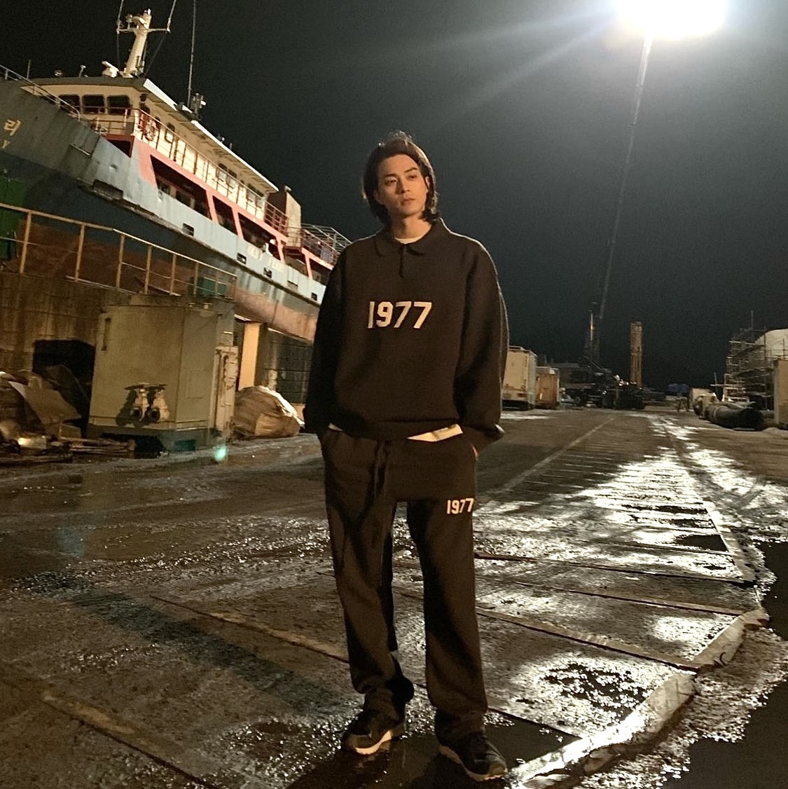 Essentials 1977 Knit Long Sleeve Polo Iron - 22SS, Essentials 1977 Relaxed Sweatpants Iron - 22SS 착용 스타일 - 2