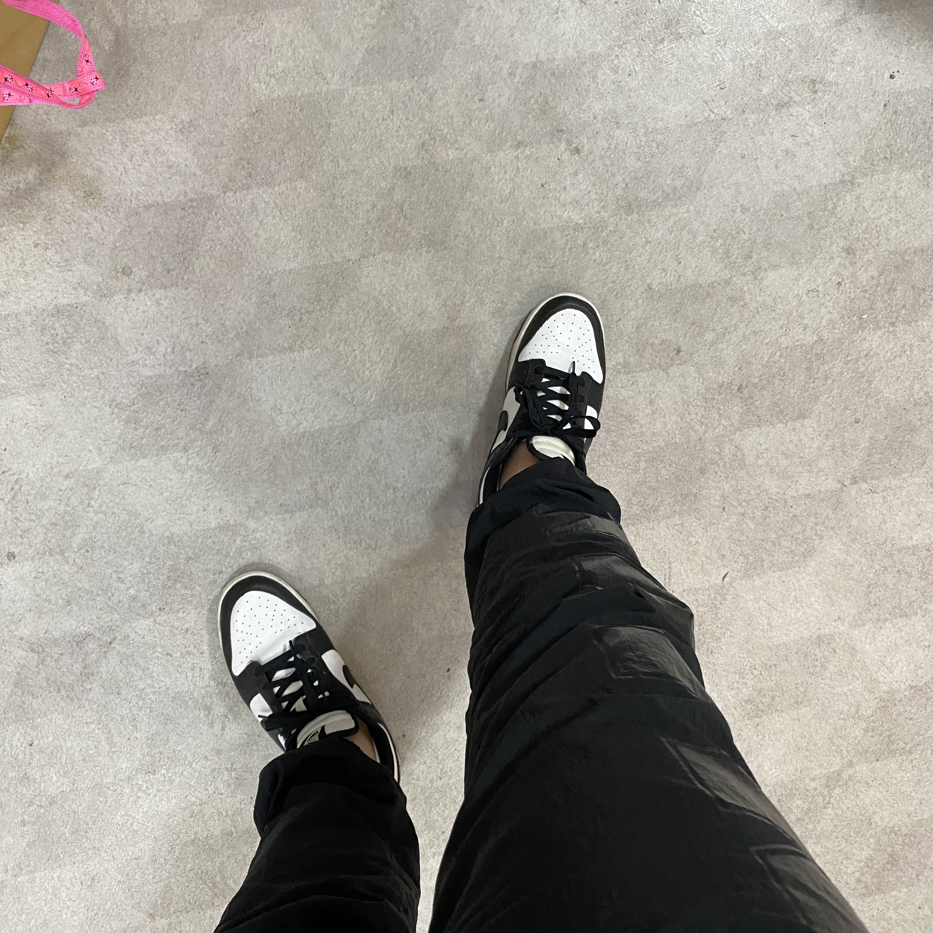 Nike Dunk Low Retro Black 착용 스타일
