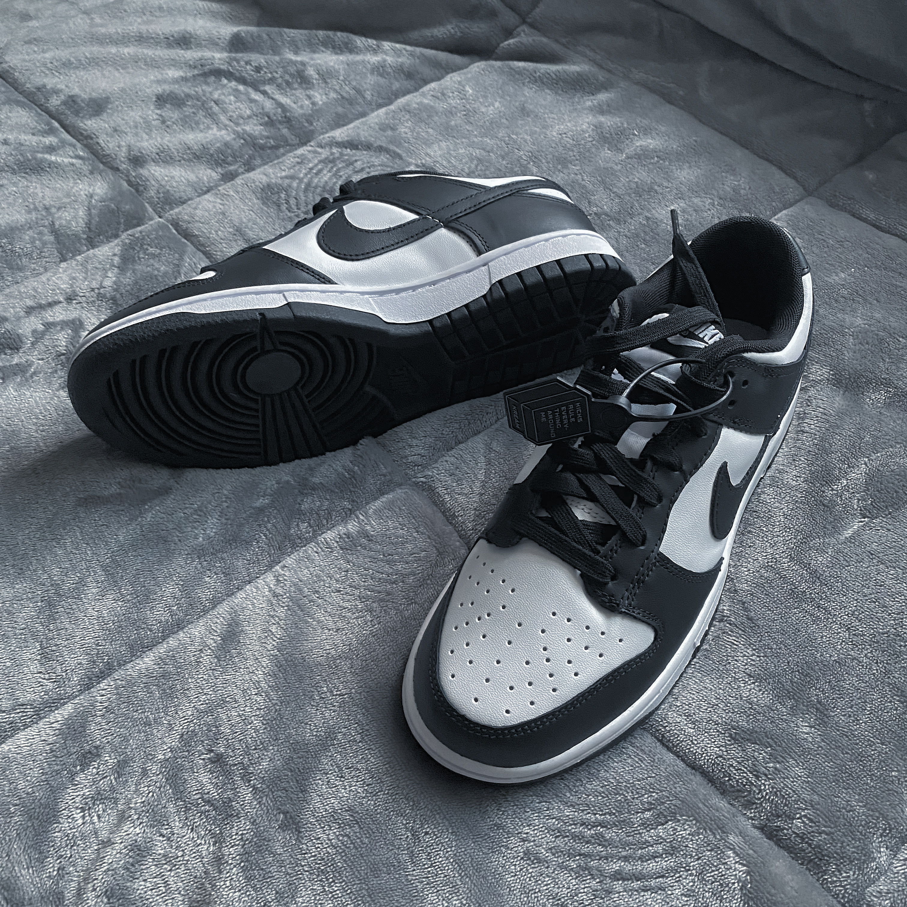 Nike Dunk Low Retro Black 착용 스타일