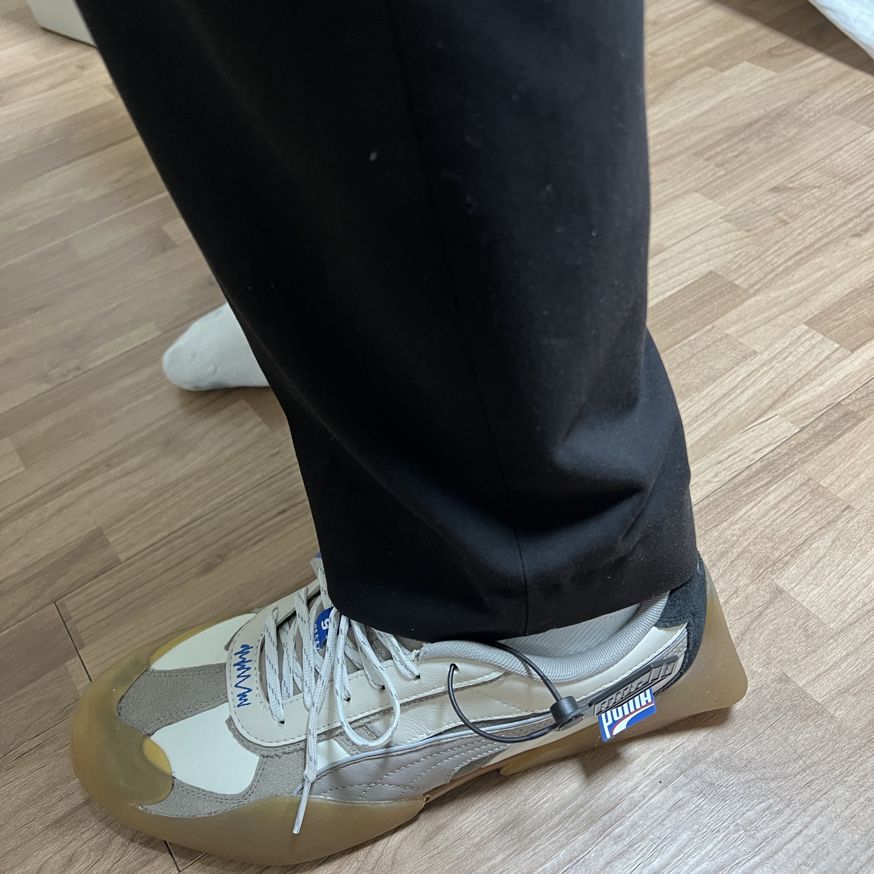 Puma x Ader Error Vaderon White 착용 스타일 - 4