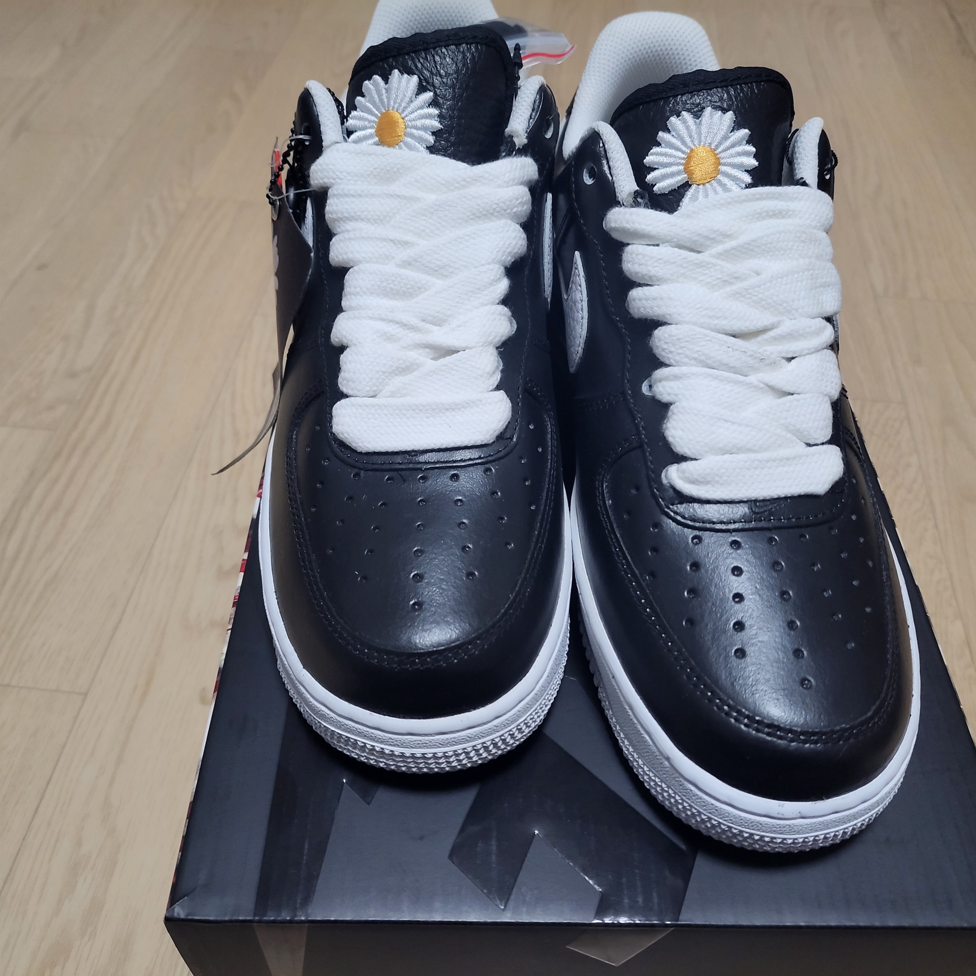 Nike x Peaceminusone Air Force 1 Low Para-Noise 착용 스타일 - 3