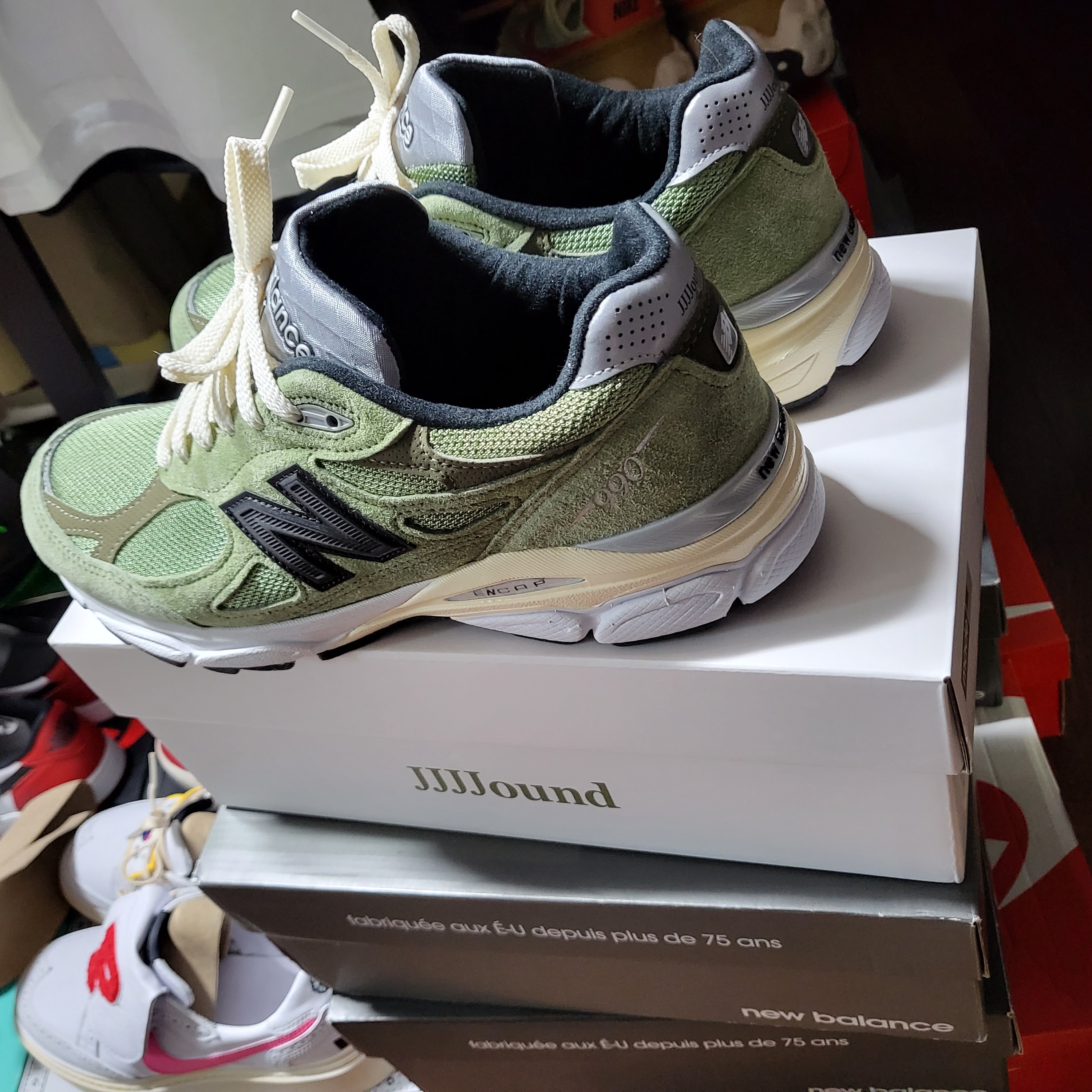 New Balance x JJJJound 990v3 Olive, Nike x Peaceminusone Kwondo1 White 착용 스타일