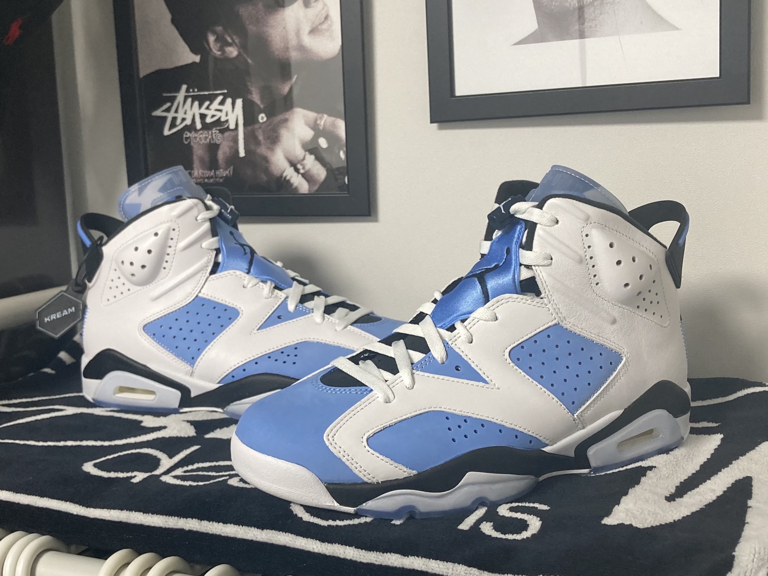 Jordan 6 Retro University Blue 착용 스타일