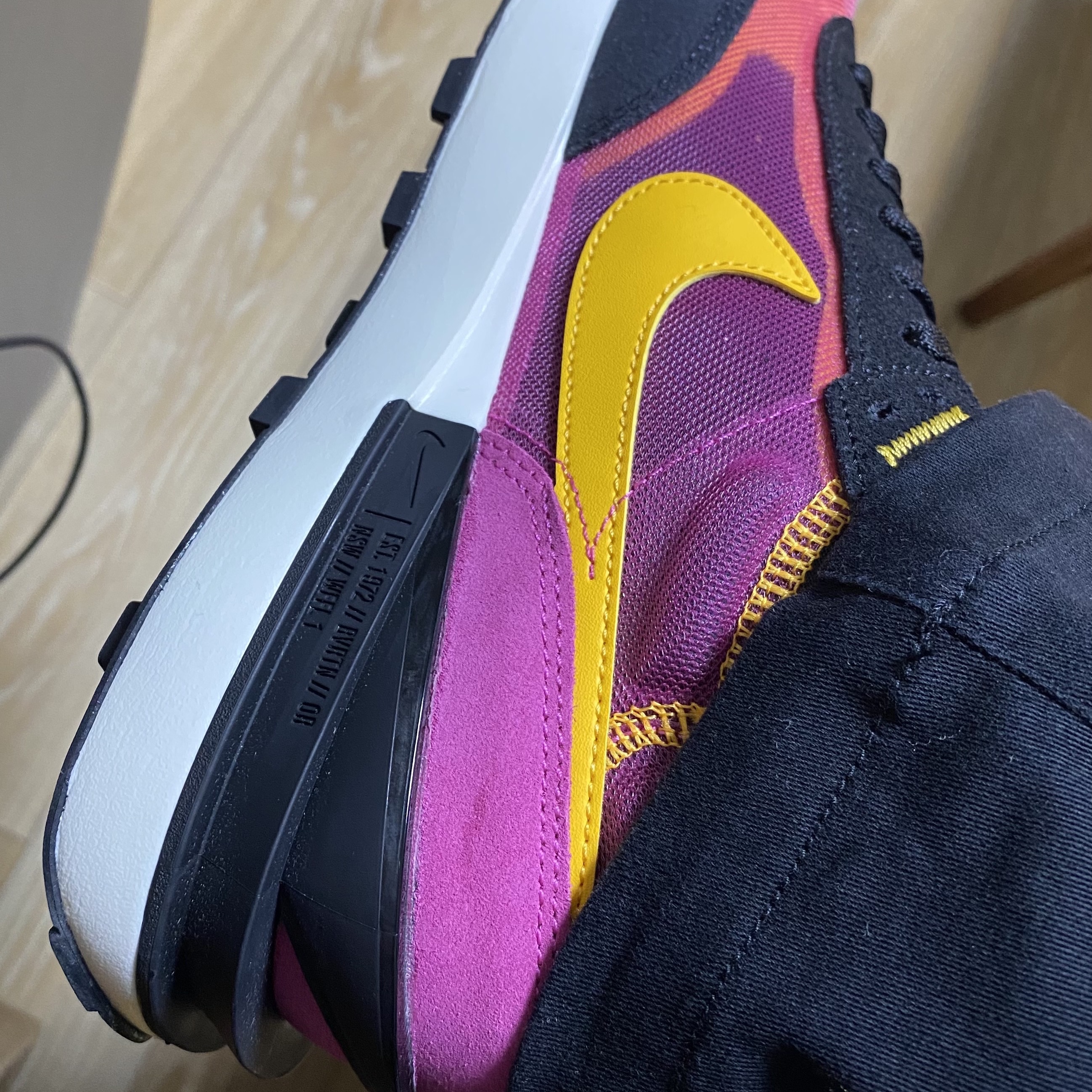Nike Waffle One Active Fuchsia, (W) Nike Waffle One Active Fuchsia 착용 스타일 - 1