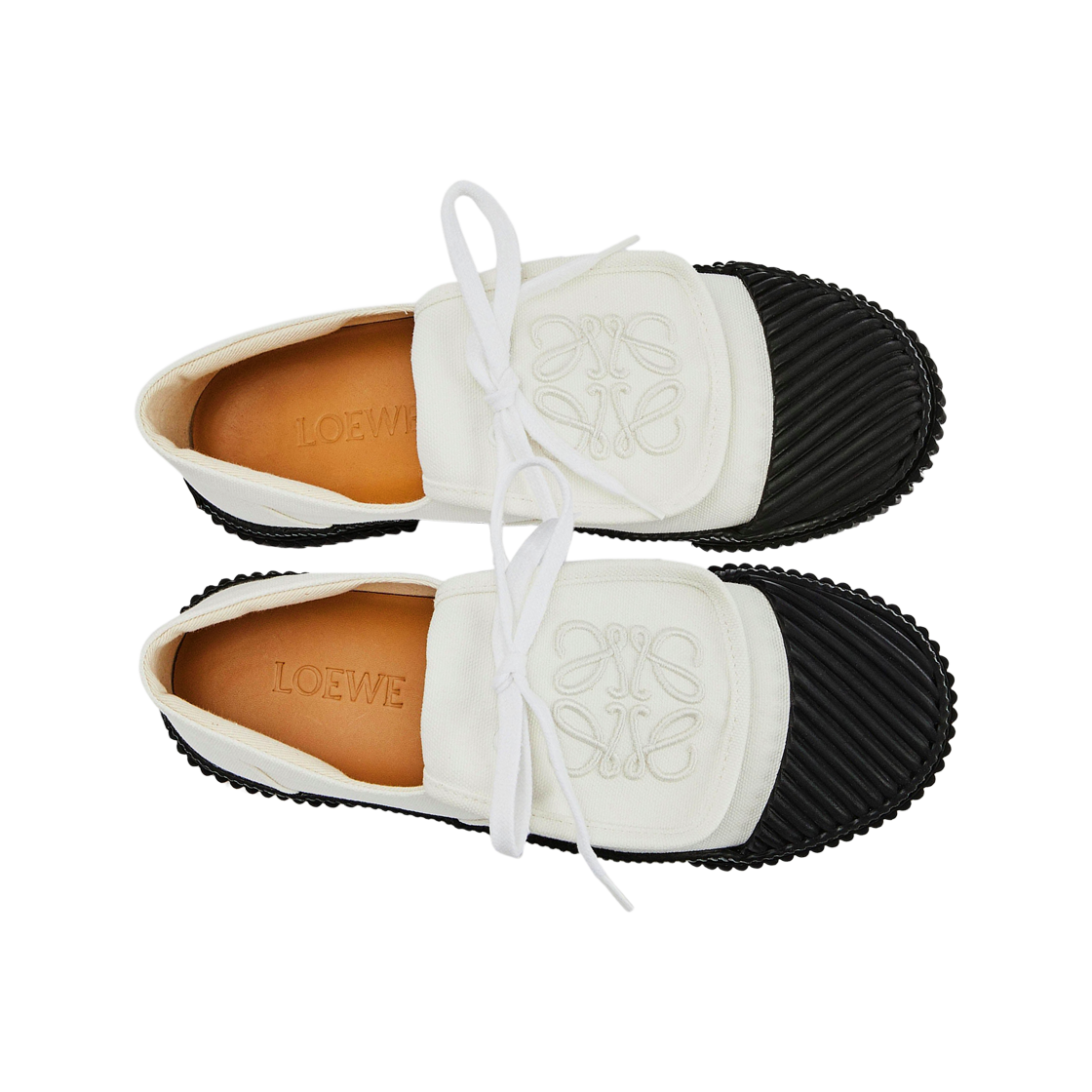 (W) 로에베 캔버스 아나그램 플랩 스니커즈 소프트 화이트((W) Loewe Anagram Flap Sneakers in Canvas Soft White) - 2