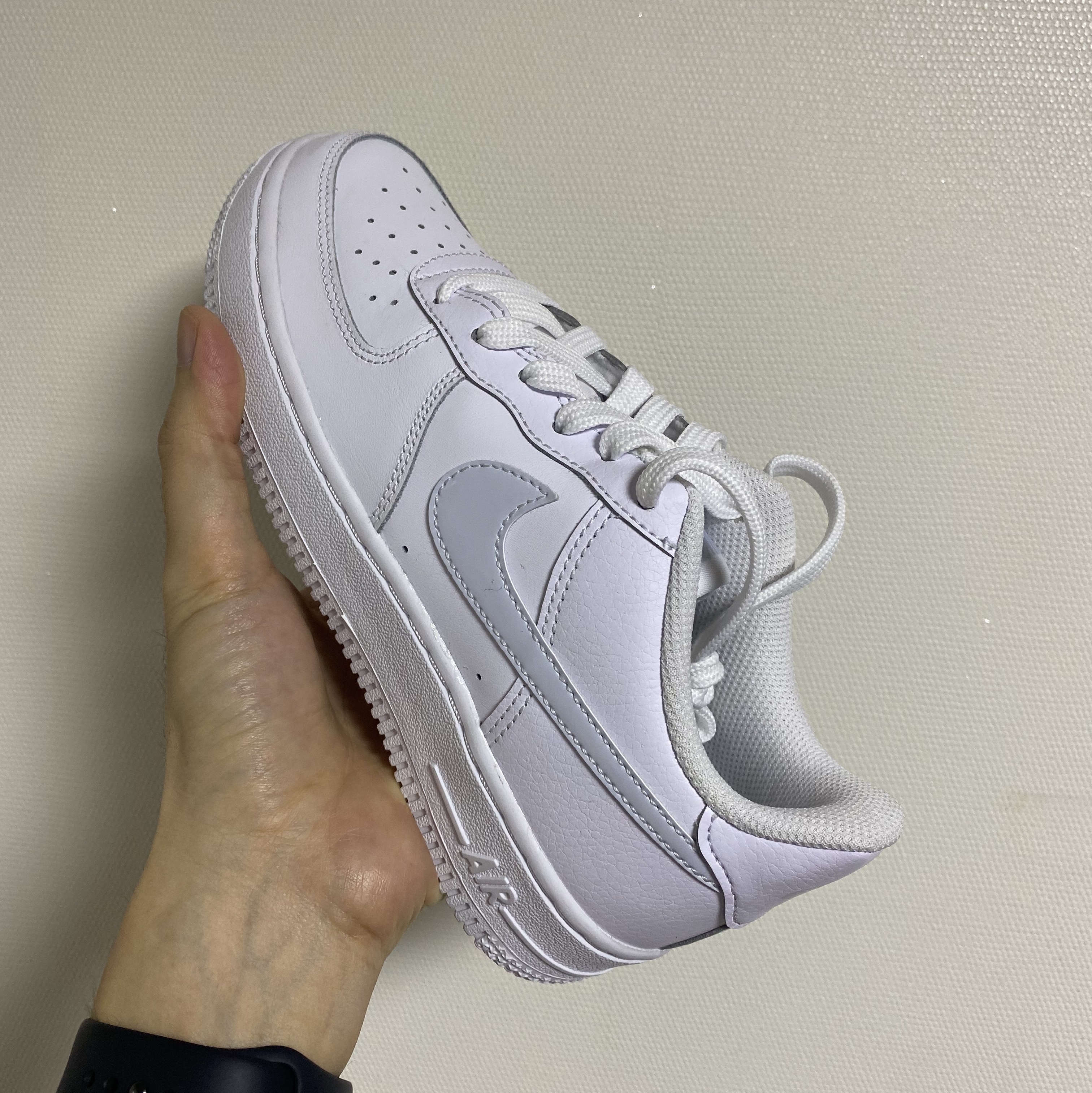 (GS) Nike Air Force 1 White Aura 착용 스타일