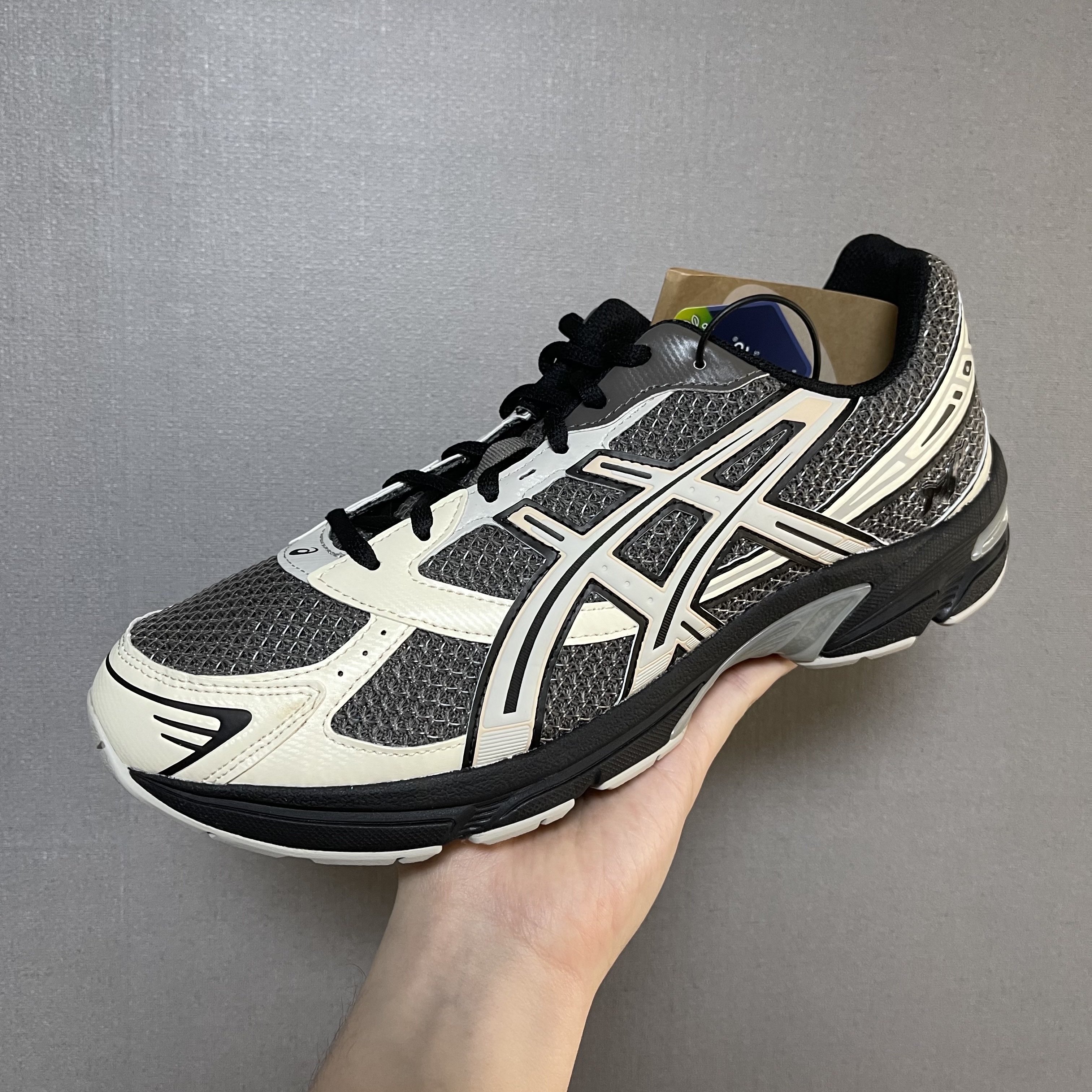 Asics x I4P Gel-1130 Mink Glacier Grey 착용 스타일 - 3
