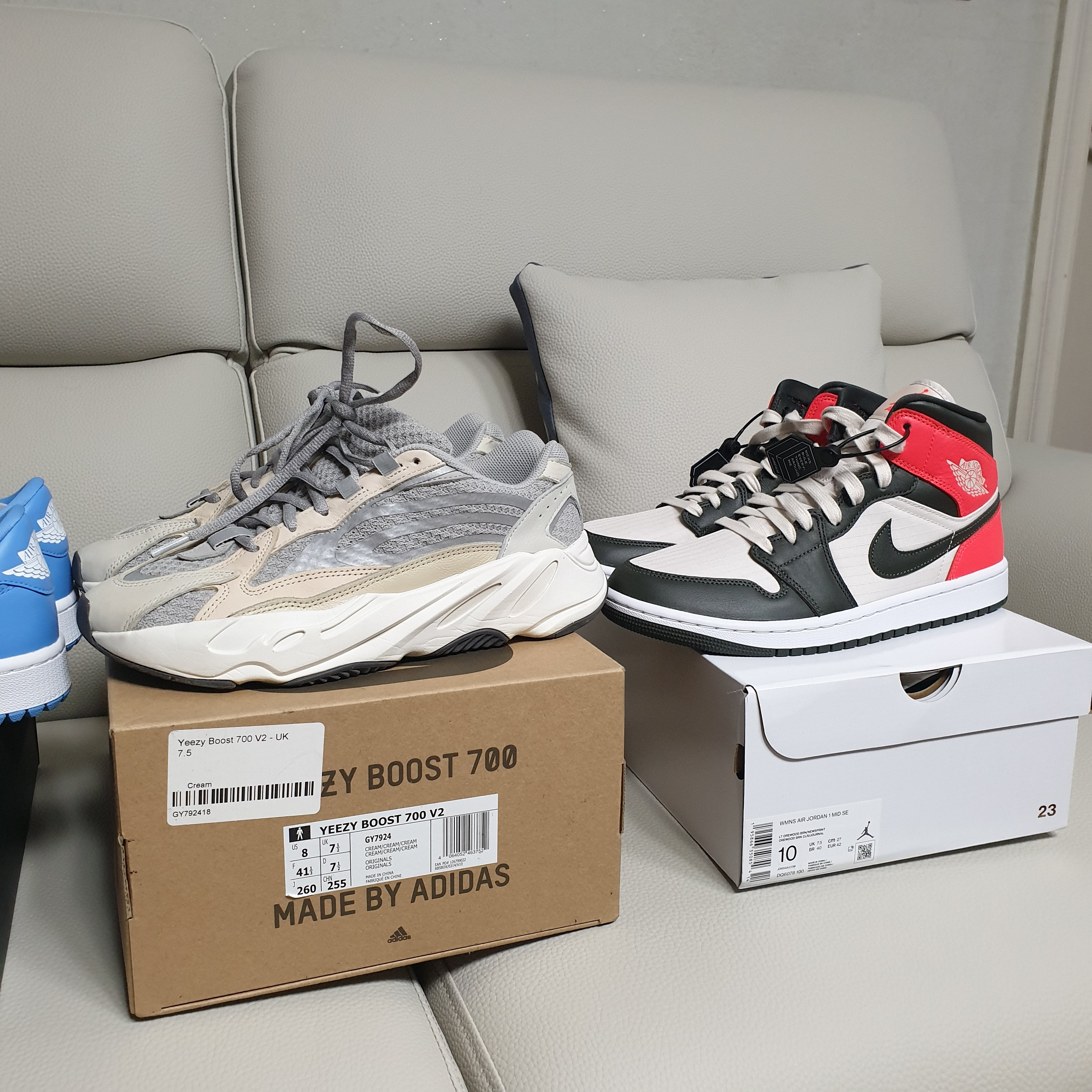 Jordan 1 Low Golf White and University Blue, Jordan 1 Low Golf Wolf Grey 착용 스타일 - 3