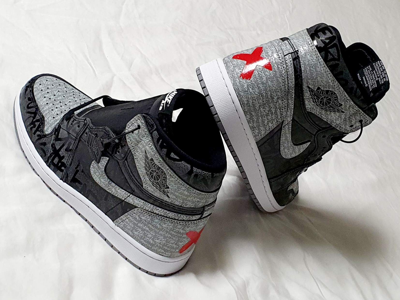 Jordan 1 Retro High OG Rebellionaire 착용 스타일 - 1