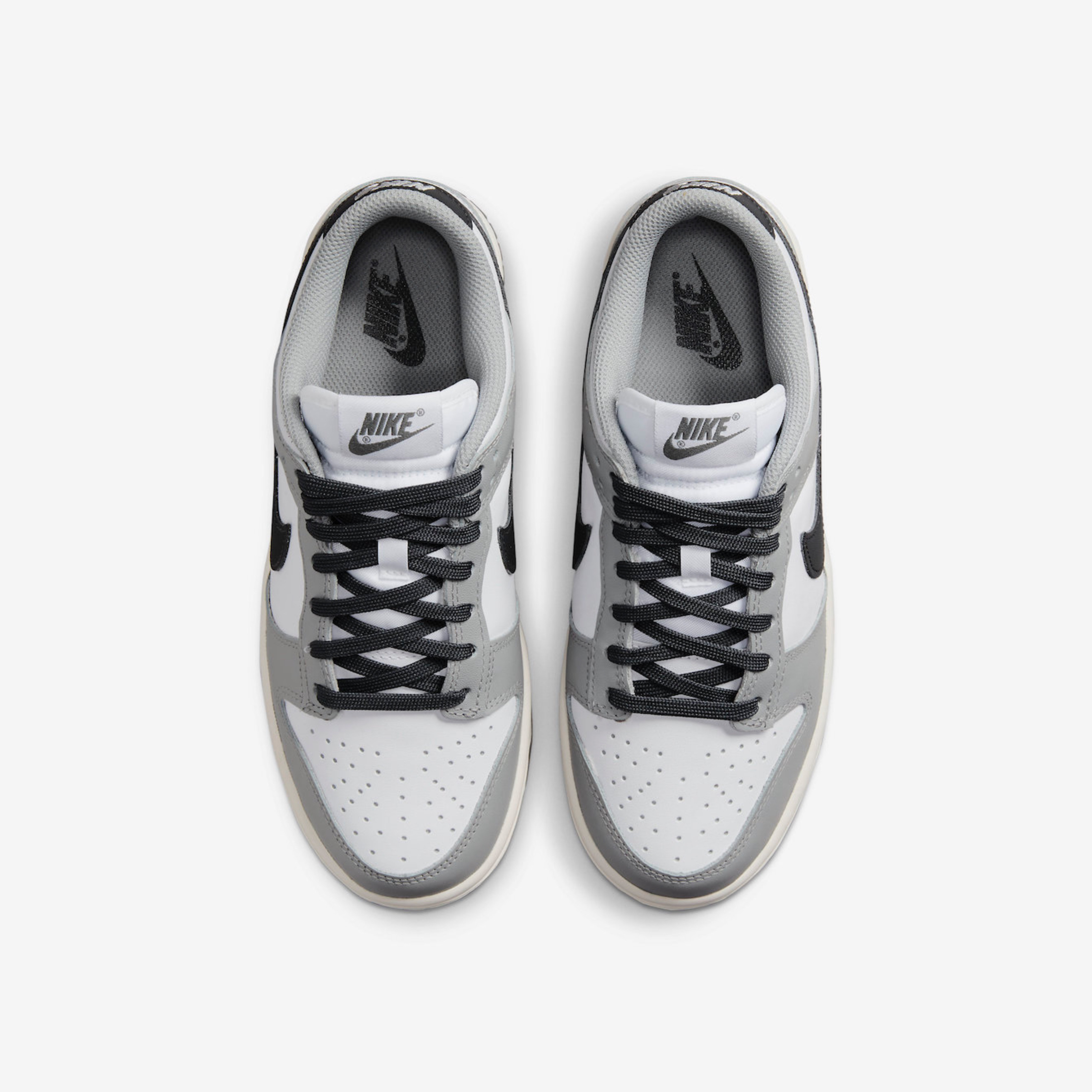 (W) Nike Dunk Low Light Smoke Grey 착용 스타일 - 4
