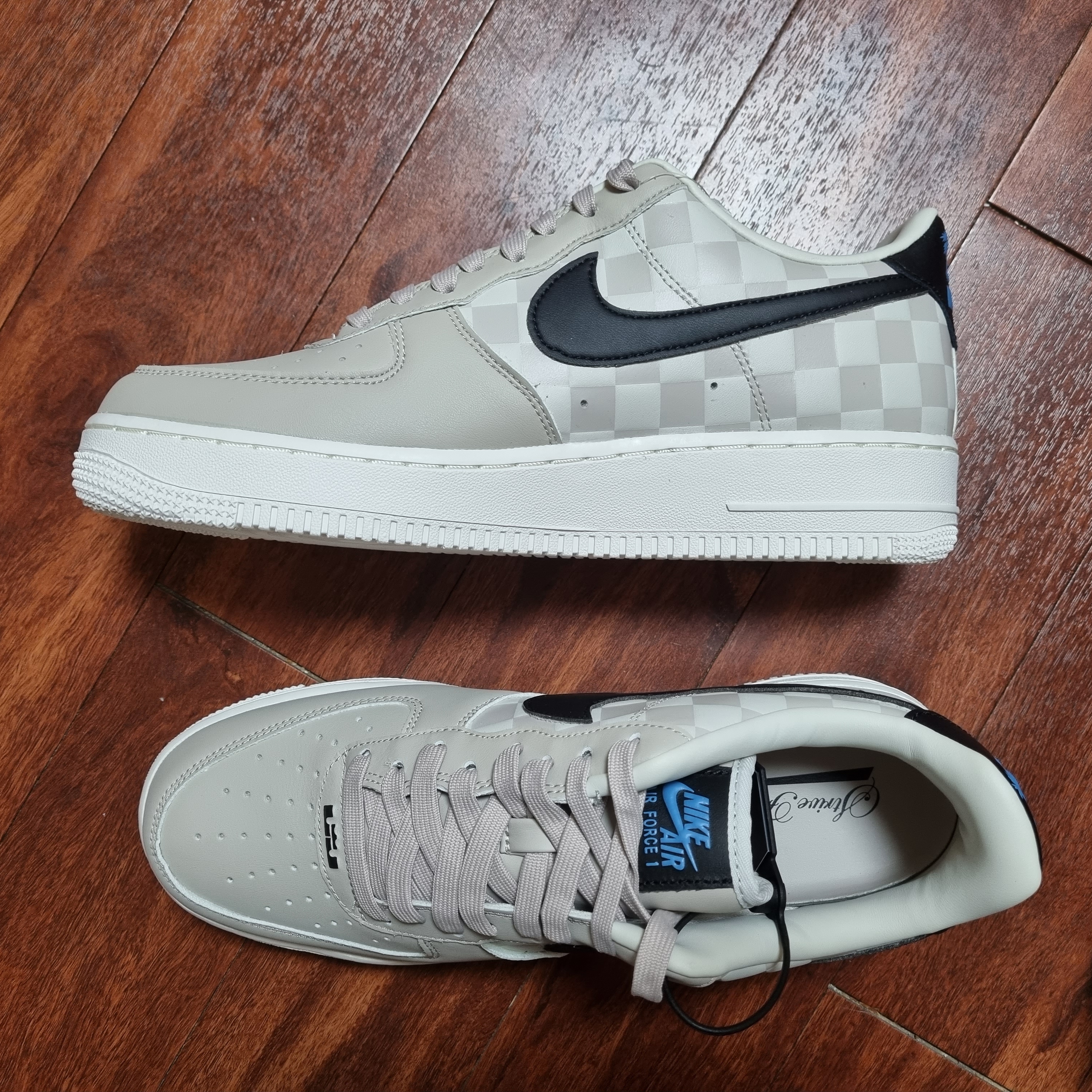 Nike Air Force 1 '07 QS LBJ 착용 스타일