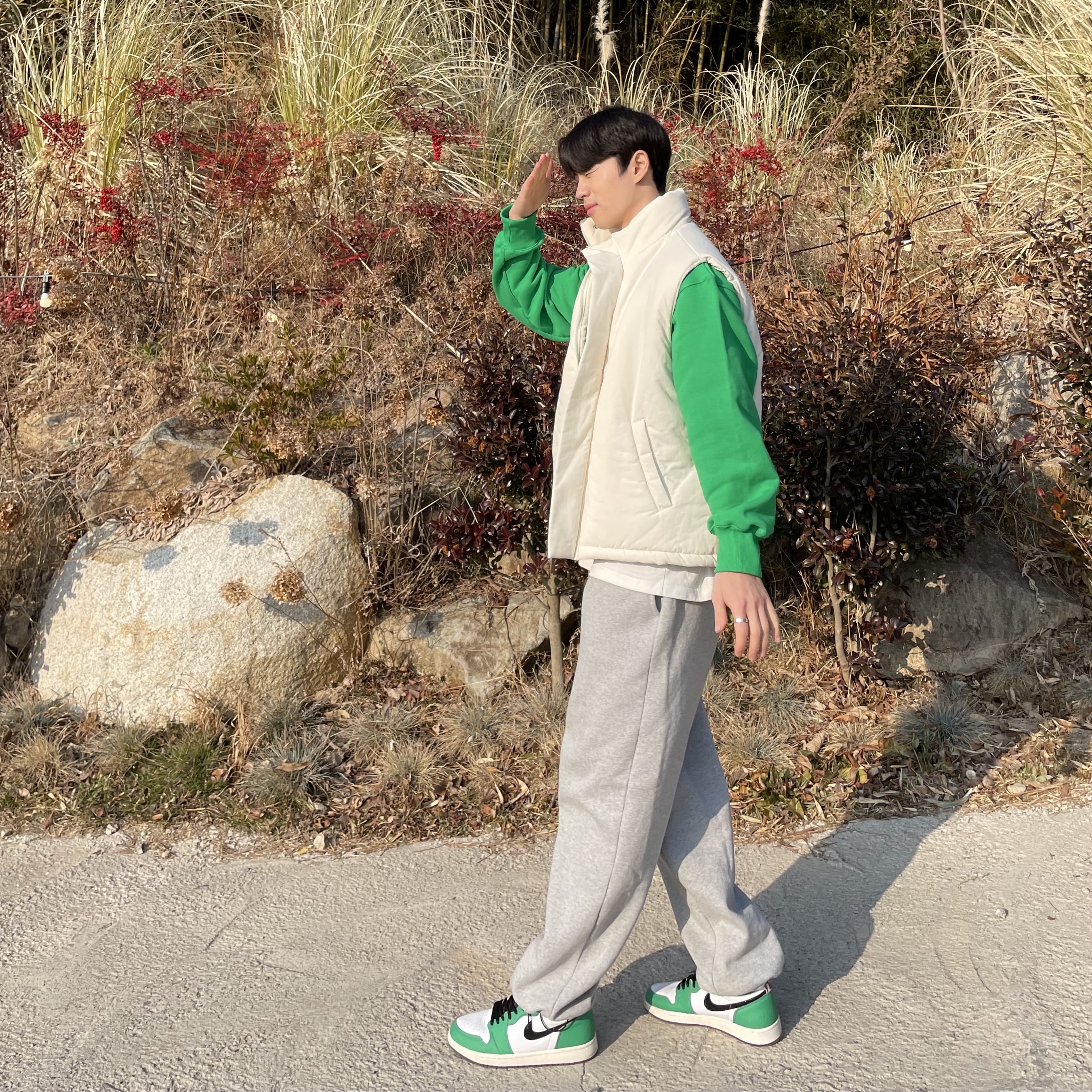 (W) Jordan 1 Retro High OG Lucky Green 착용 스타일 - 2