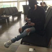 KREAM 프로필 이미지