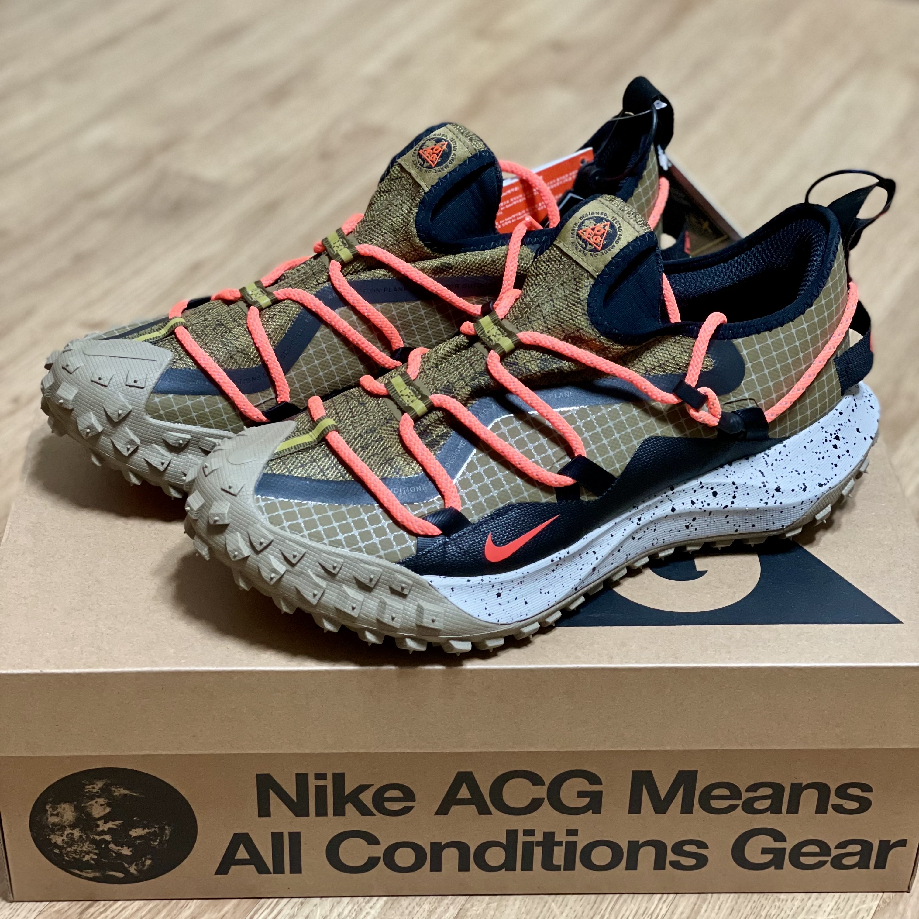 Nike ACG Mountain Fly Low Gore-Tex SE Hazel Rush 착용 스타일 - 2