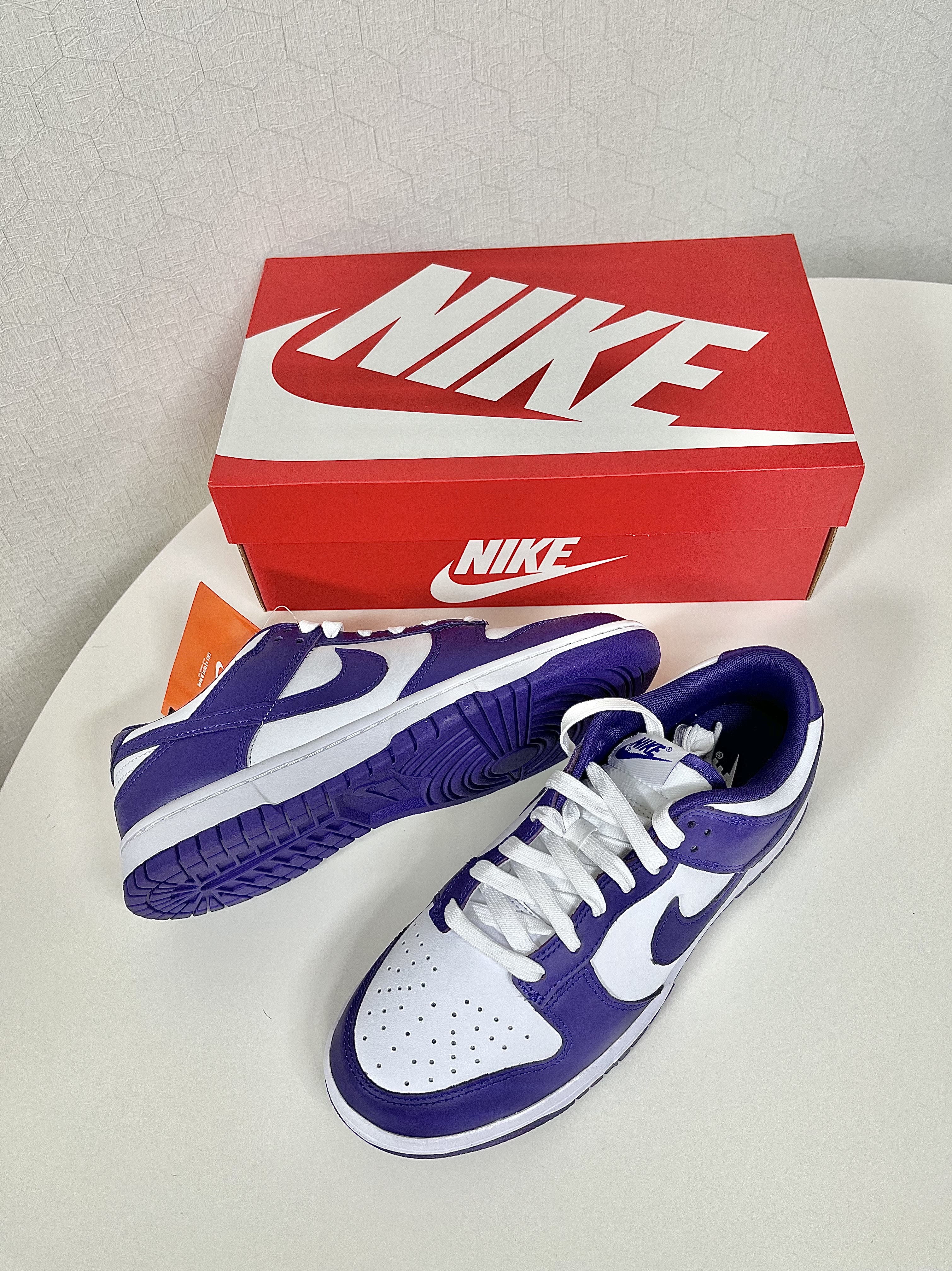 Nike Dunk Low Retro Championship Court Purple 착용 스타일