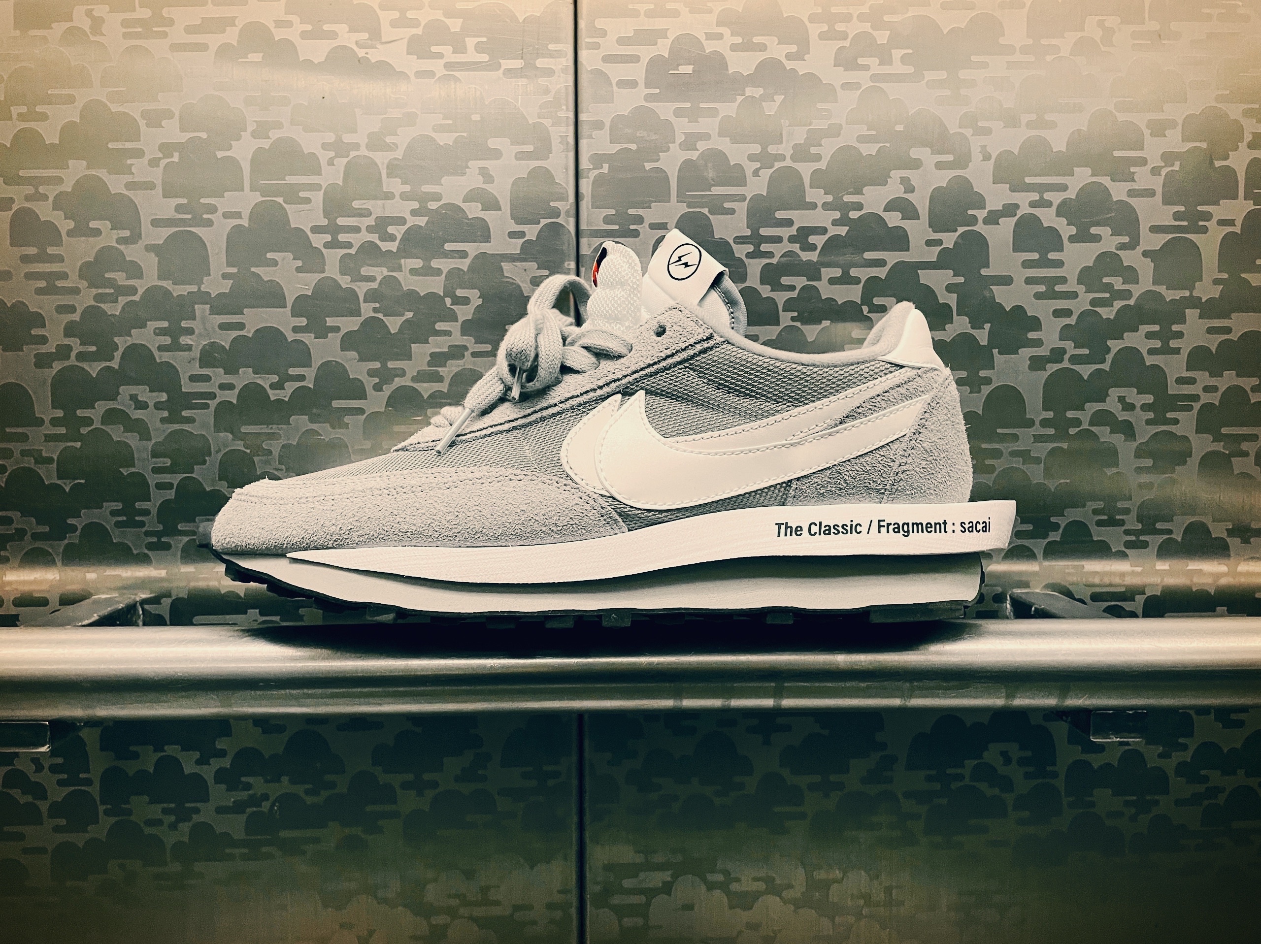Nike x Sacai x Fragment LDWaffle Light Smoke Grey 착용 스타일