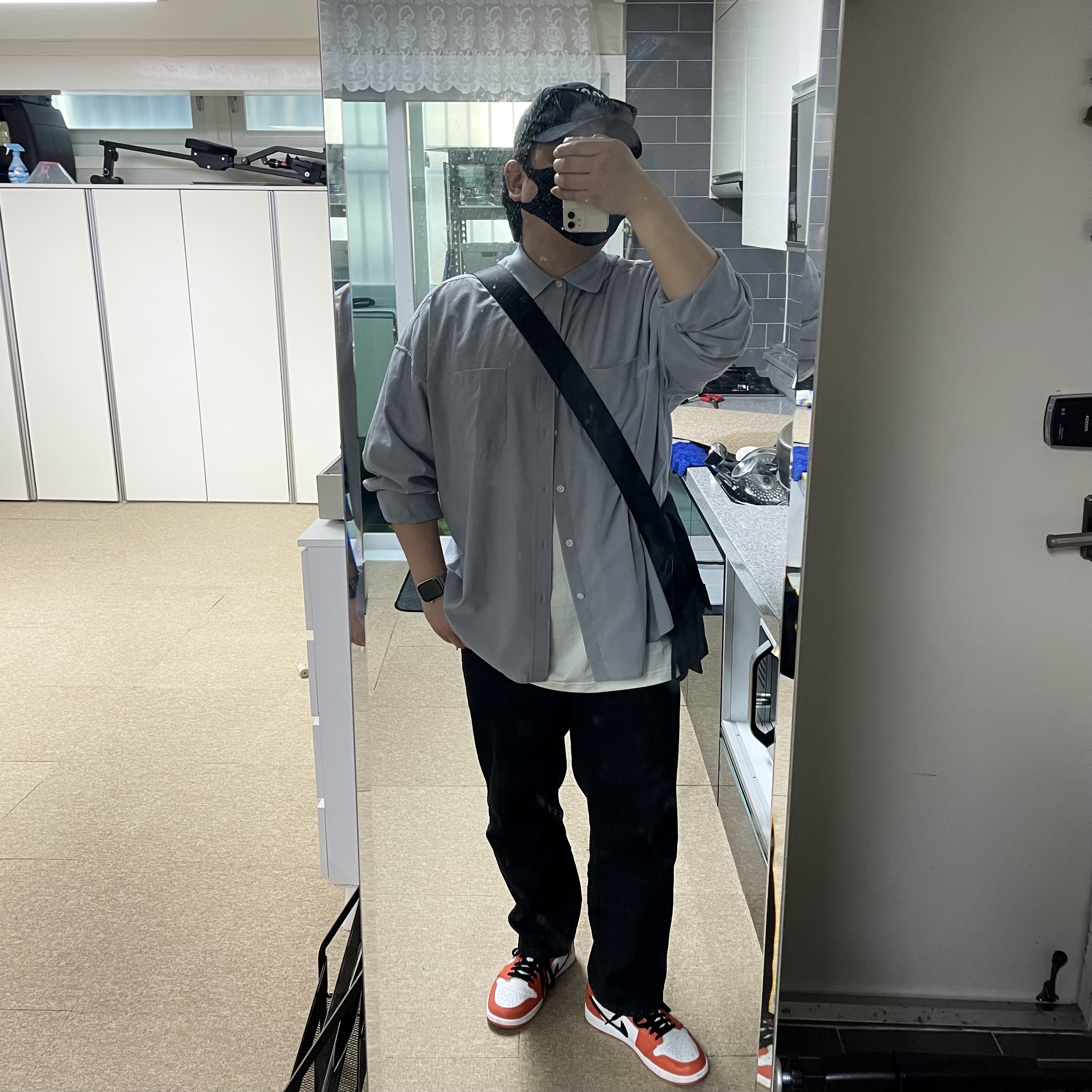 Jordan 1 Low OG Starfish 착용 스타일