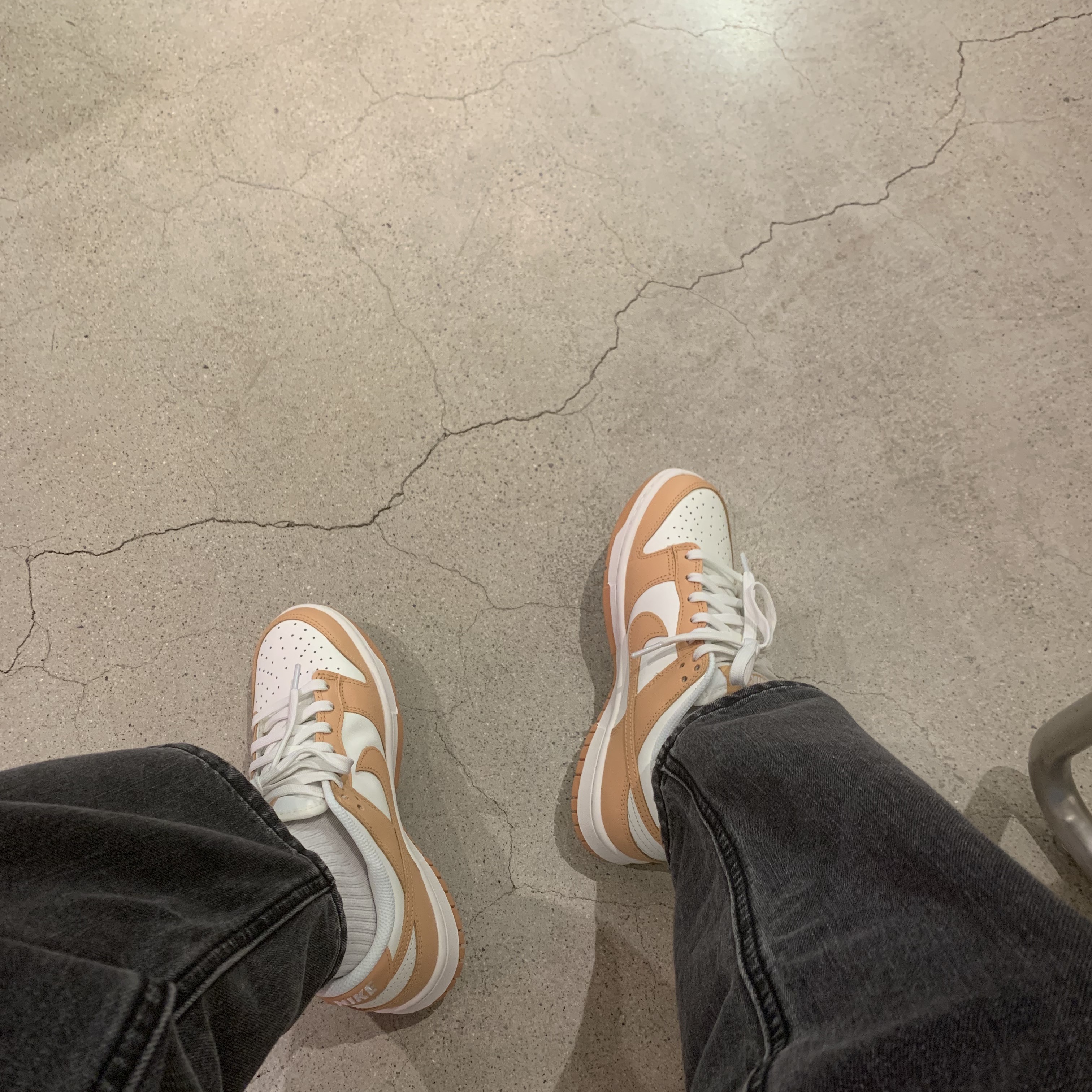 (W) Nike Dunk Low Harvest Moon 착용 스타일