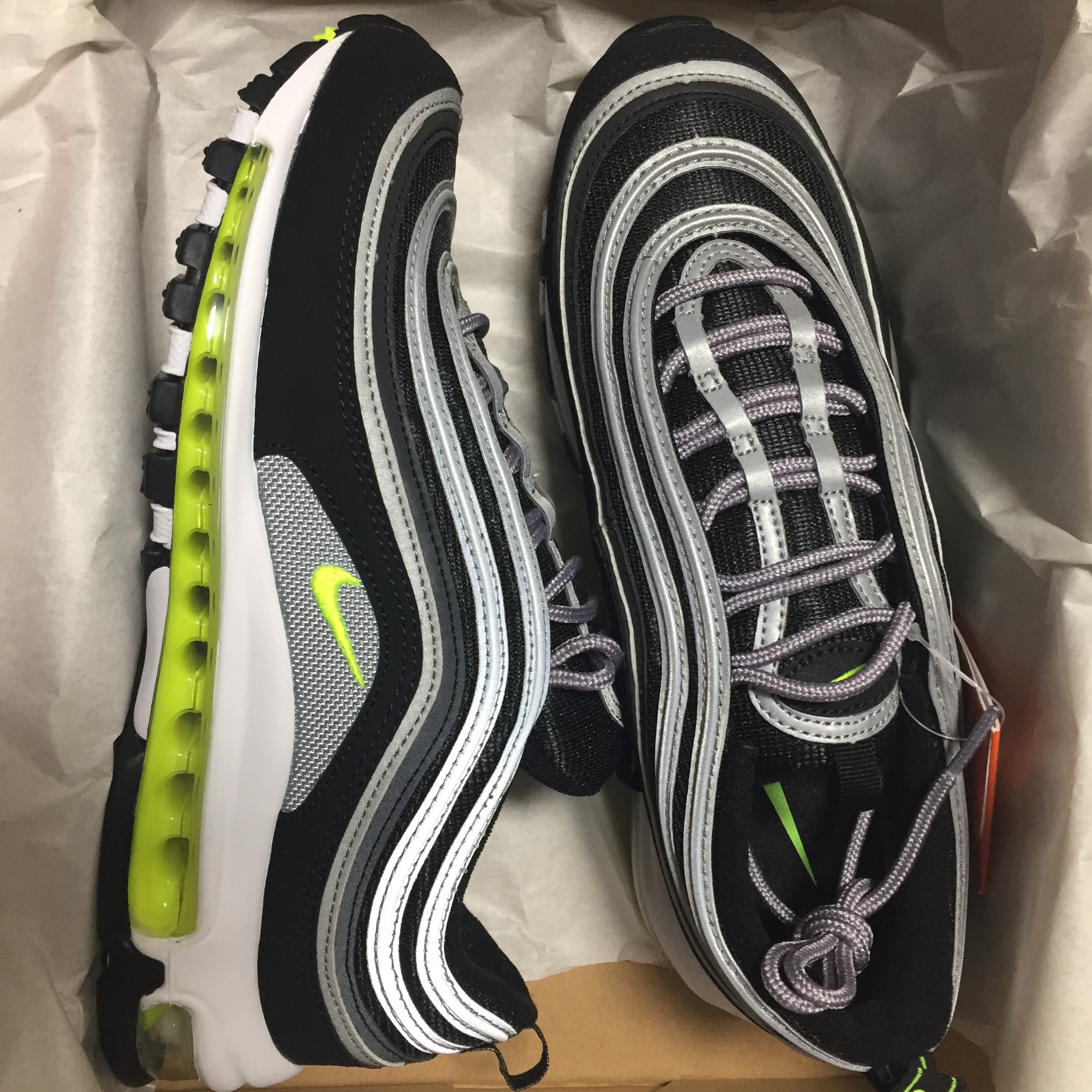 Nike Air Max 97 OG Black Volt Asia 착용 스타일