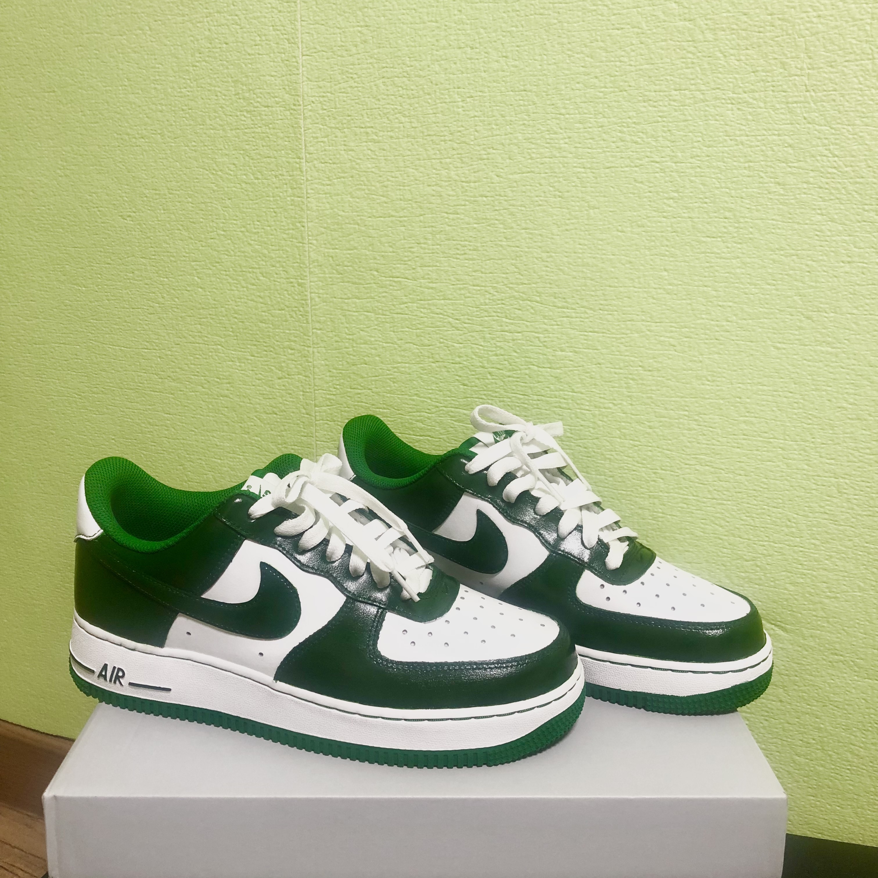 Nike Air Force 1 '07 Stitch Pine Green 착용 스타일 - 3