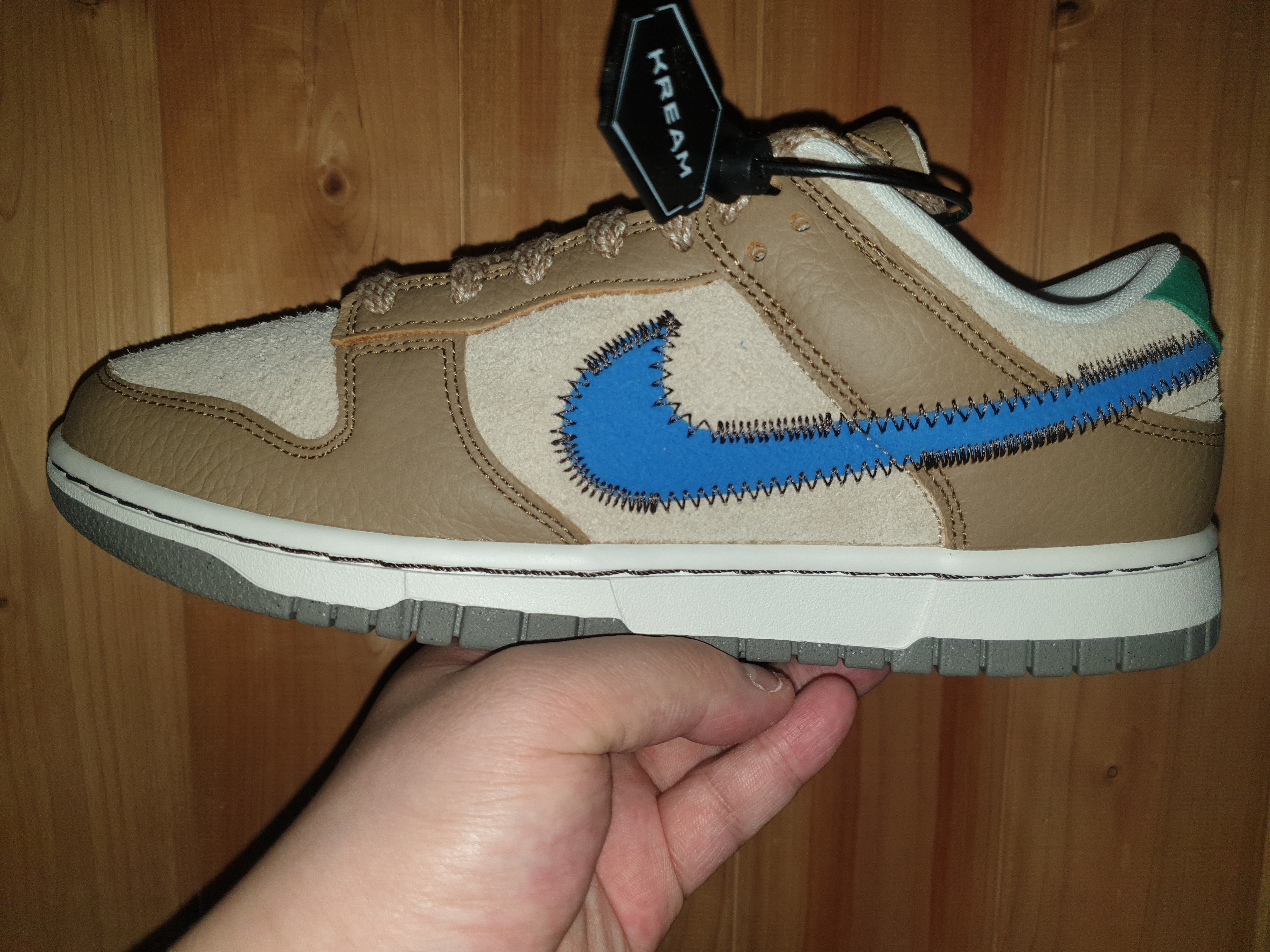 Nike x Size? Dunk Low Dark Driftwood Photo Blue 착용 스타일