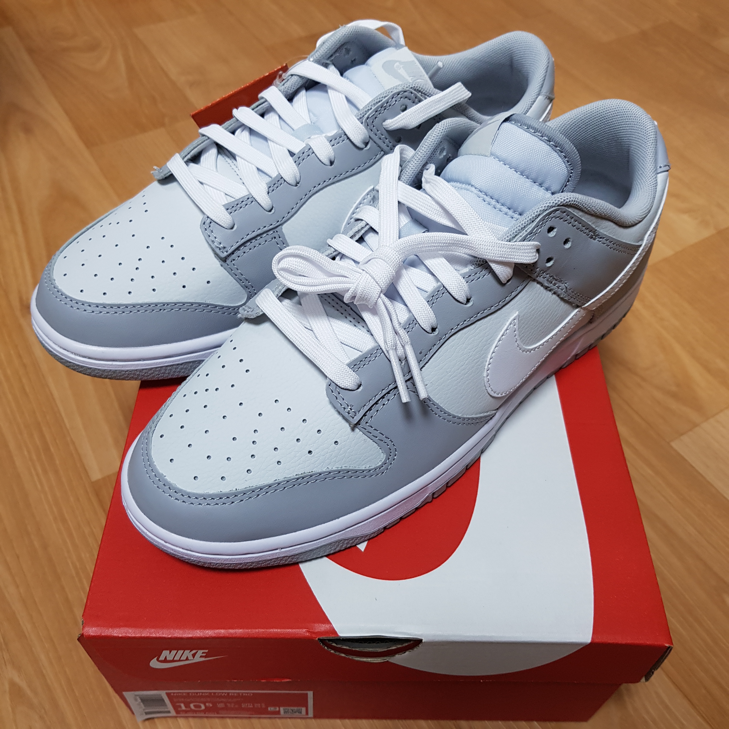 Nike Dunk Low Retro Wolf Grey 착용 스타일 - 1