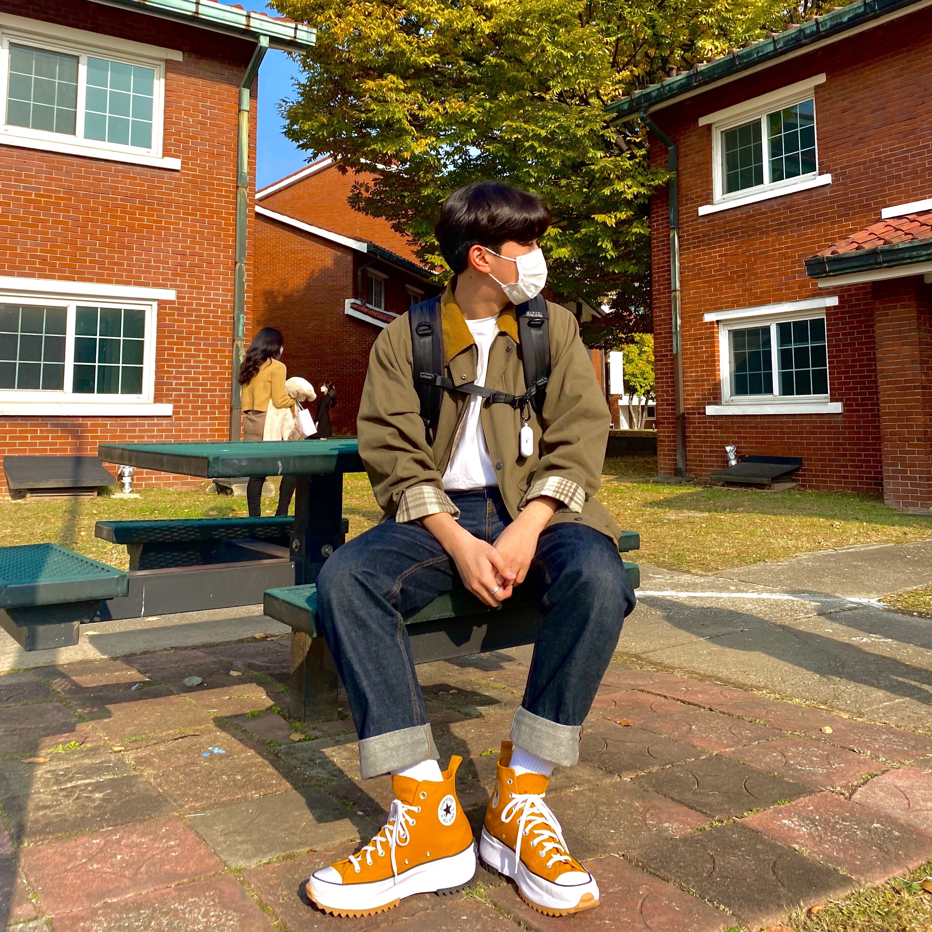 Converse Run Star Hike Hi Saffron Yellow 착용 스타일