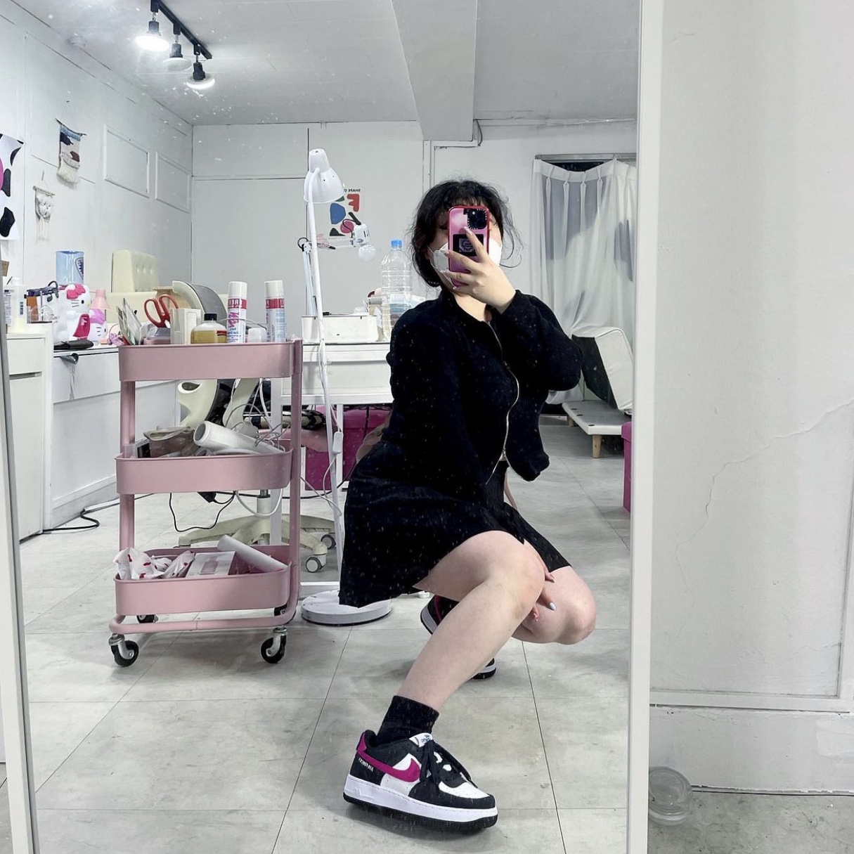 (GS) Nike Air Force 1 LV8 Athletic Club Black Pink Prime 착용 스타일 - 1