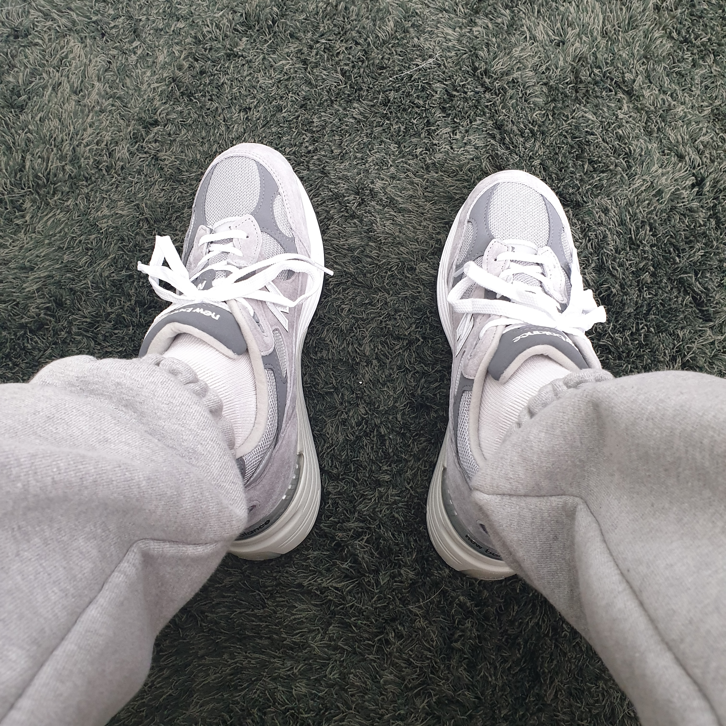 New Balance 992 Made in USA Grey - D Standard 착용 스타일