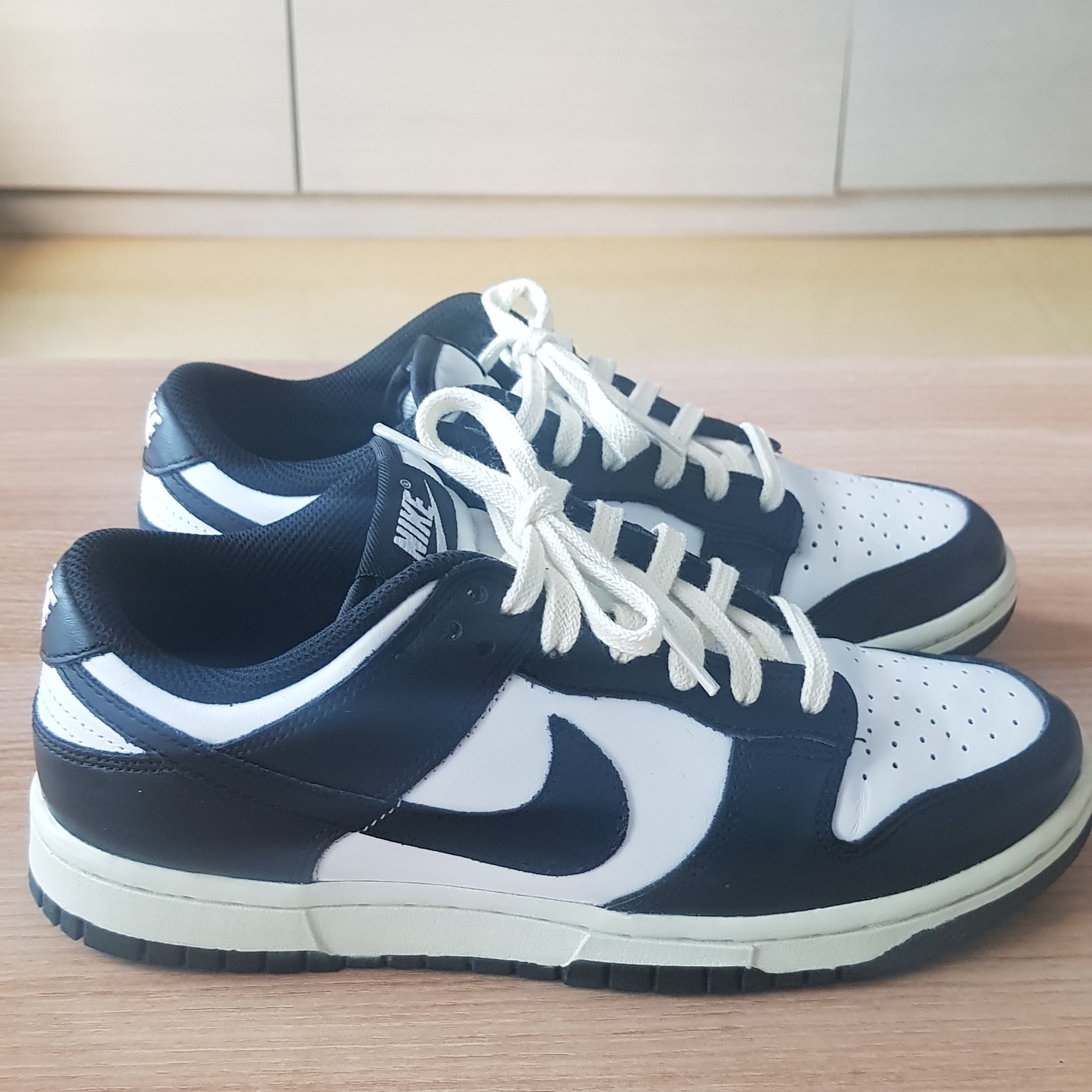 (W) Nike Dunk Low Black 착용 스타일 - 4