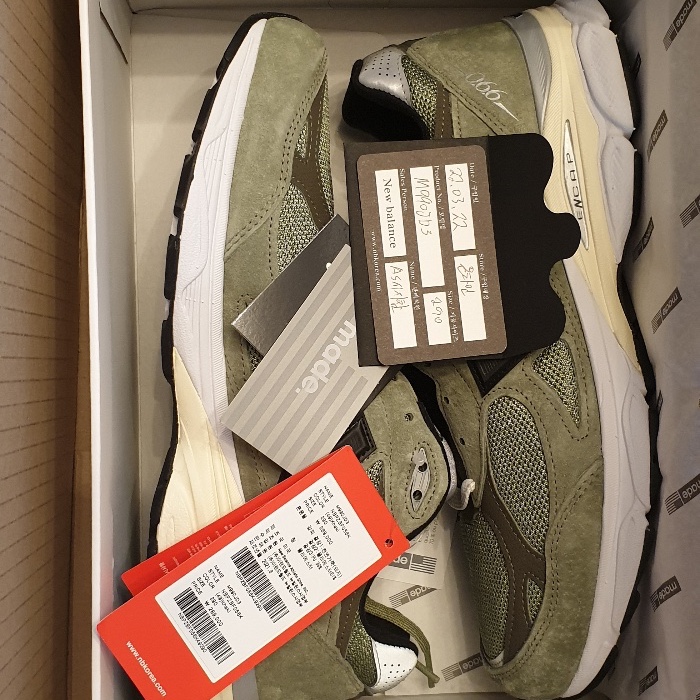 New Balance x JJJJound 990v3 Olive 착용 스타일