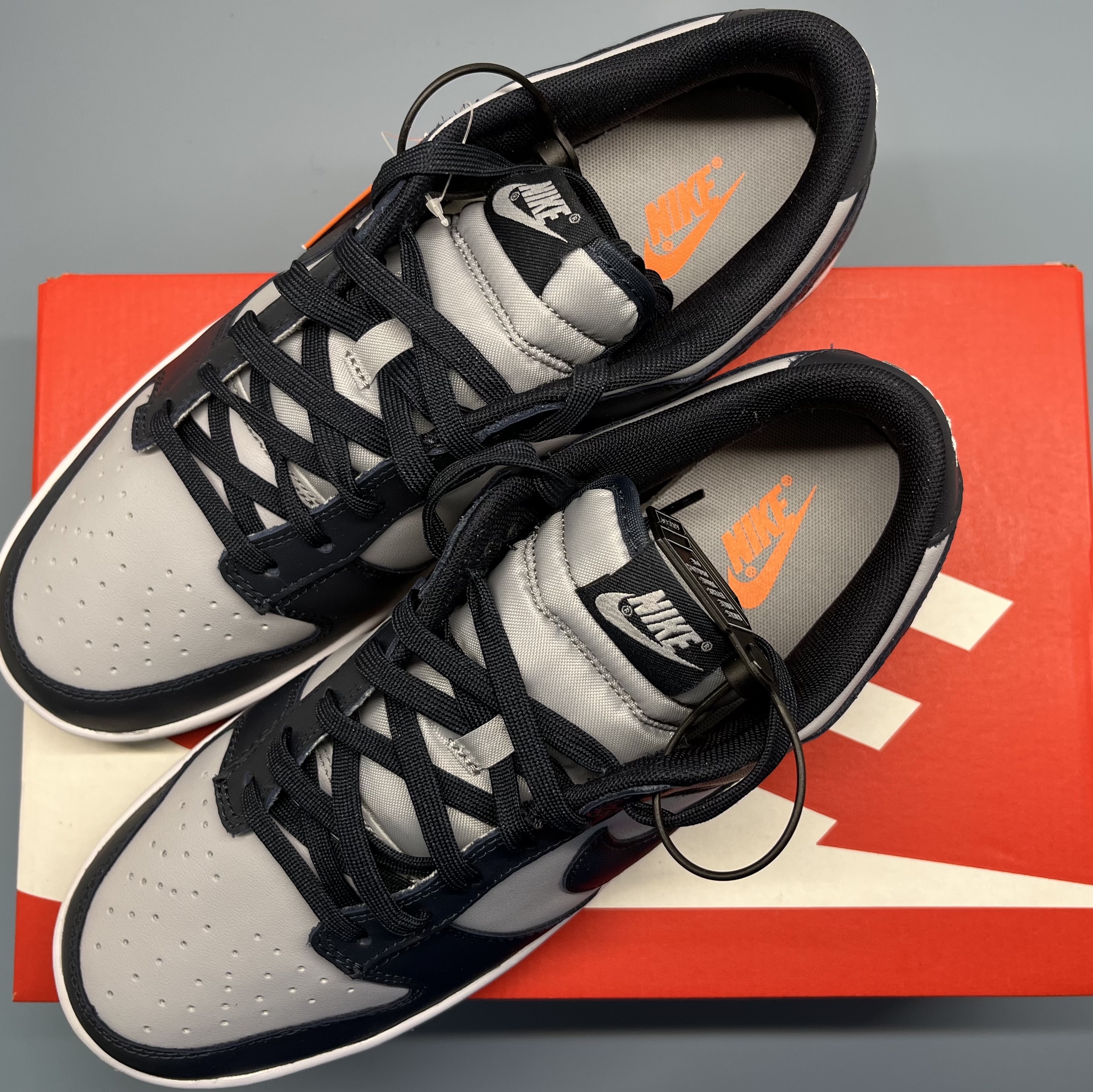 Nike Dunk Low Retro Championship Grey 착용 스타일 - 3