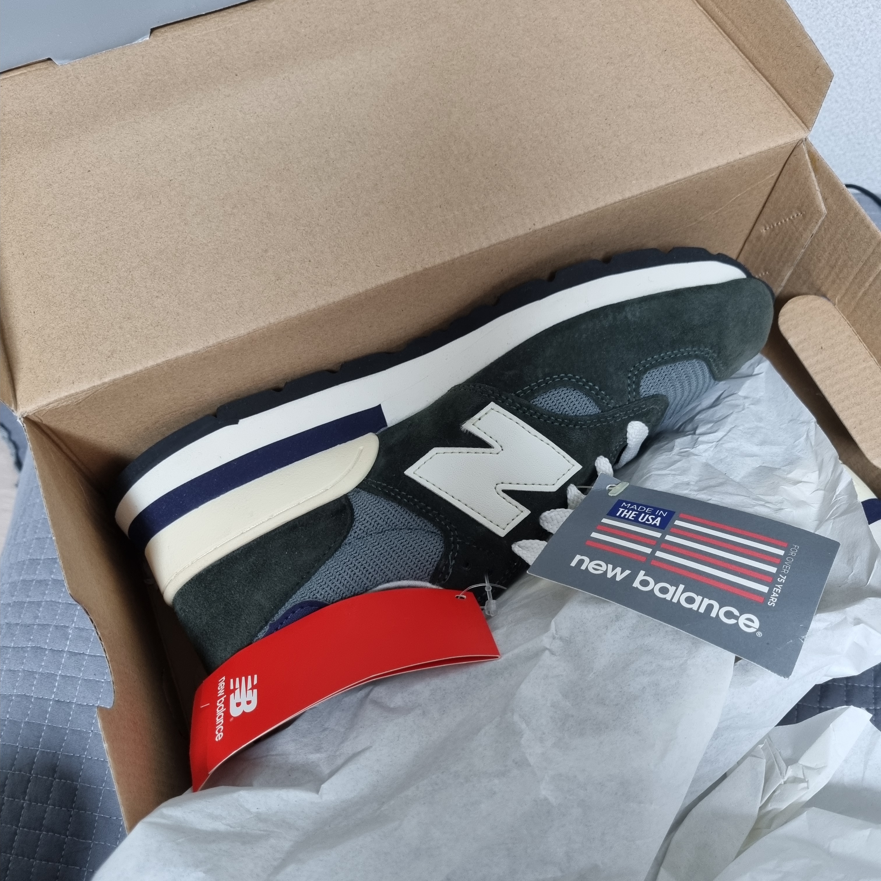 New Balance 990 Made in USA Dark Green 착용 스타일