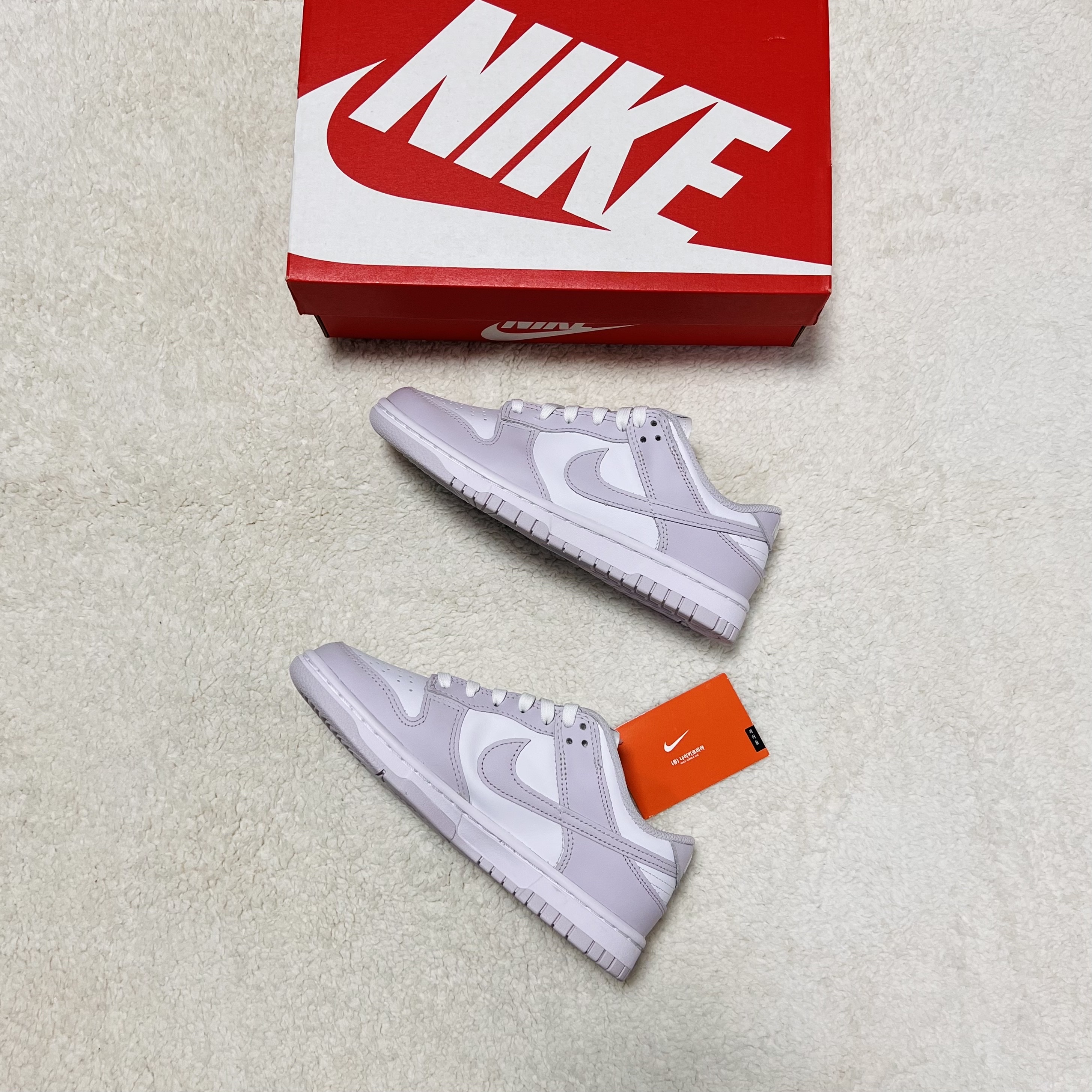 (W) Nike Dunk Low Venice 착용 스타일